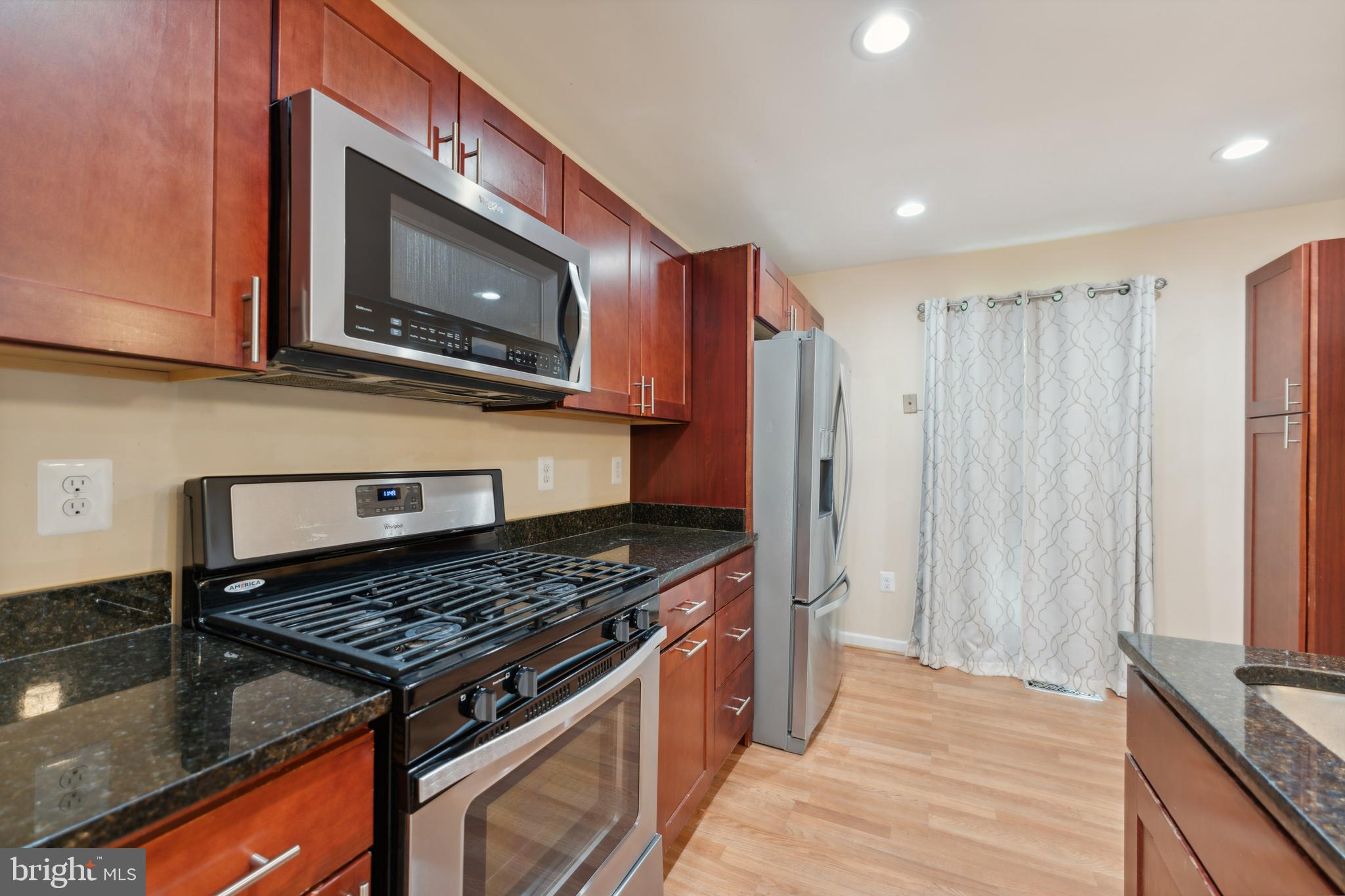 CHURCHILL TOWN SECTOR - Residential Lease