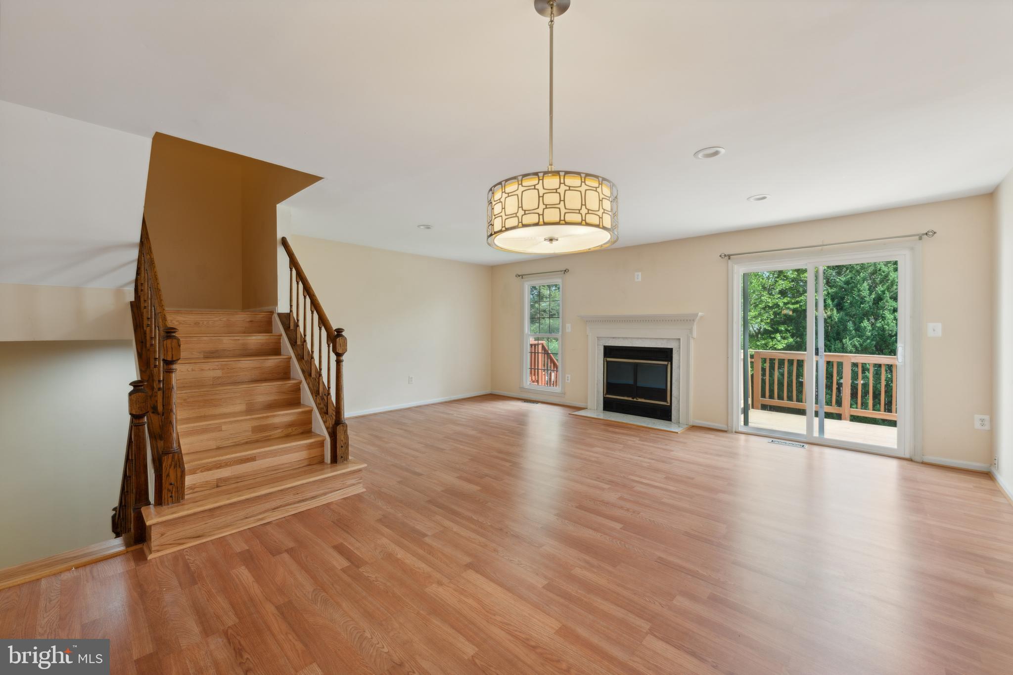 CHURCHILL TOWN SECTOR - Residential Lease