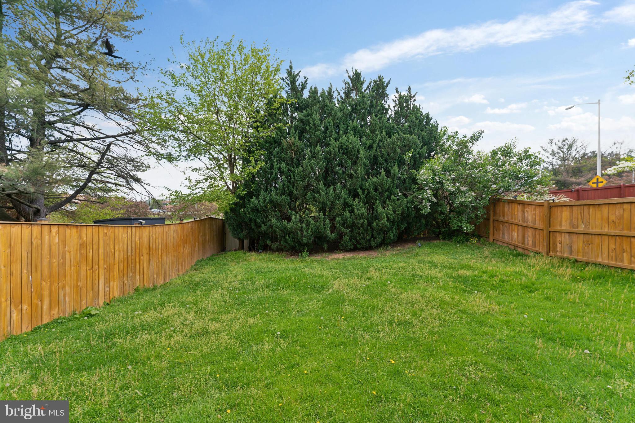 CHURCHILL TOWN SECTOR - Residential Lease