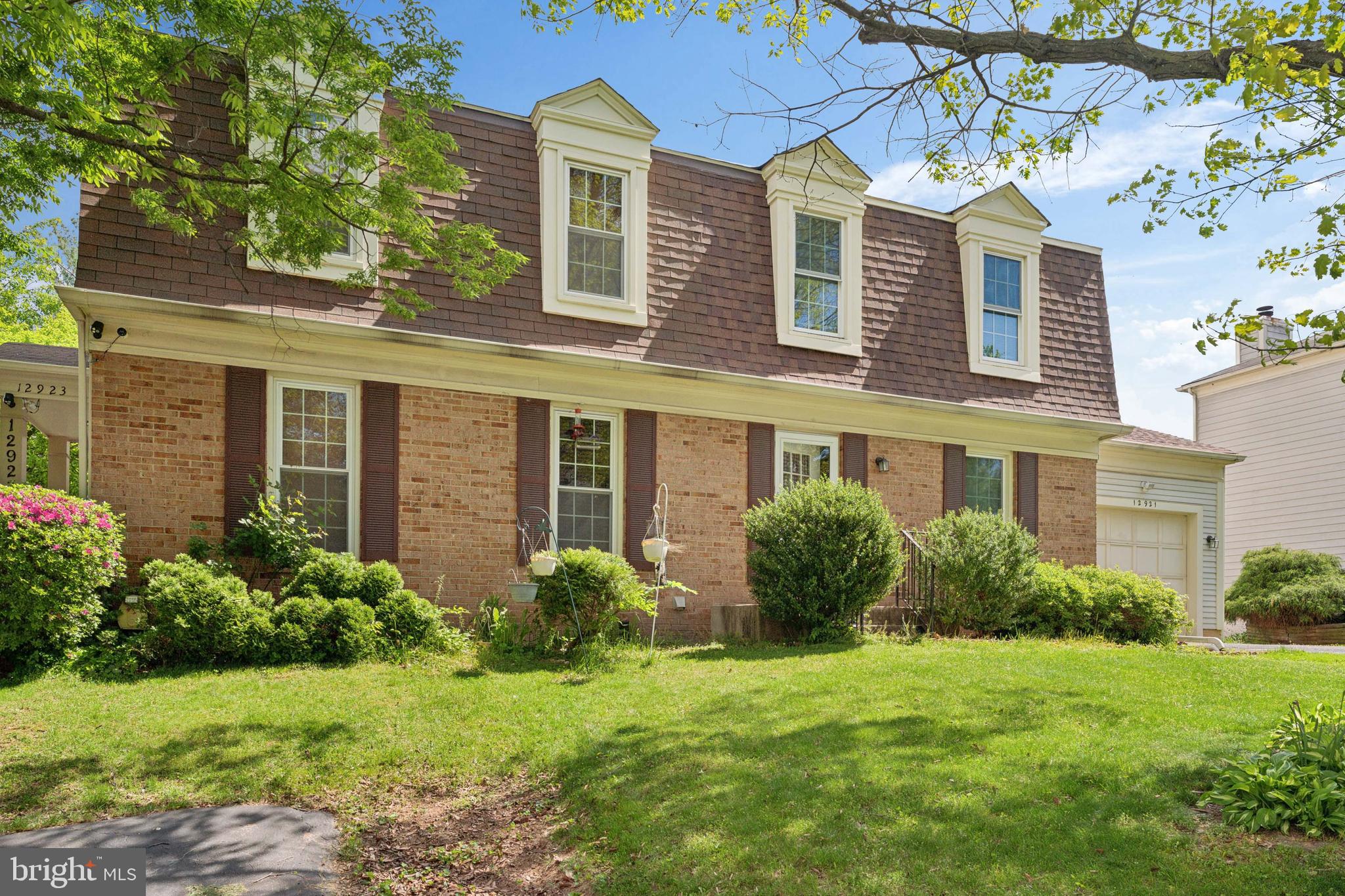 CHURCHILL TOWN SECTOR - Residential Lease