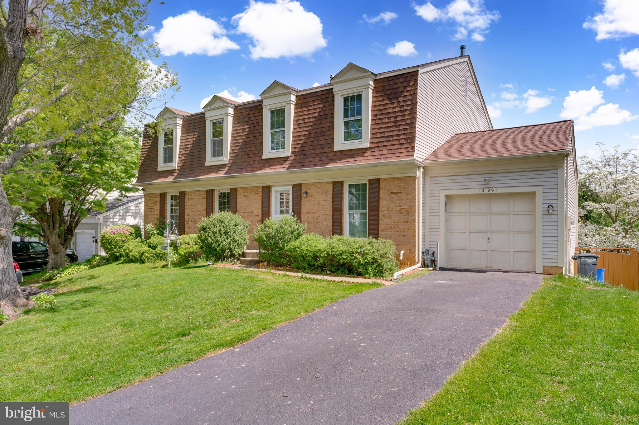 CHURCHILL TOWN SECTOR - Residential Lease