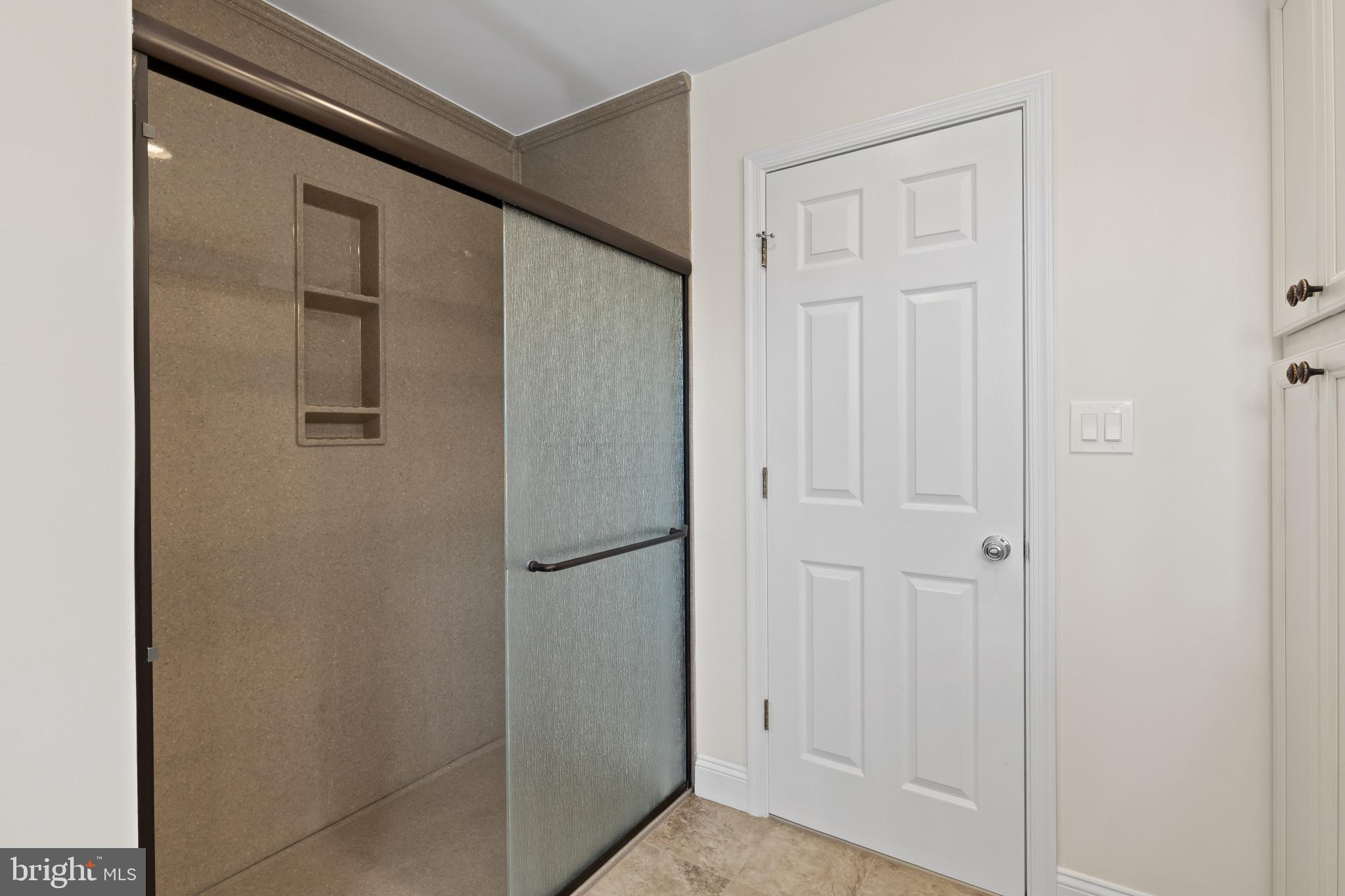 CARROLLTOWNE - Residential