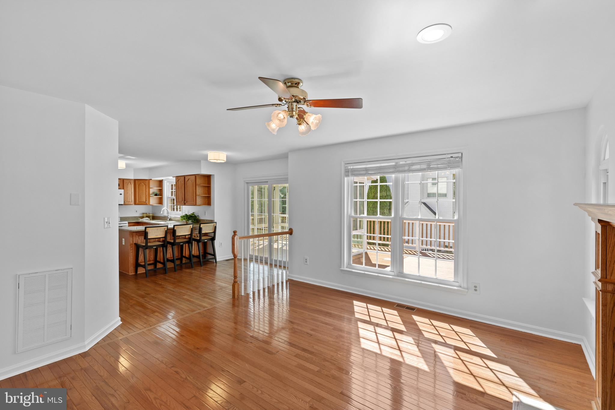 CARROLLTOWNE - Residential
