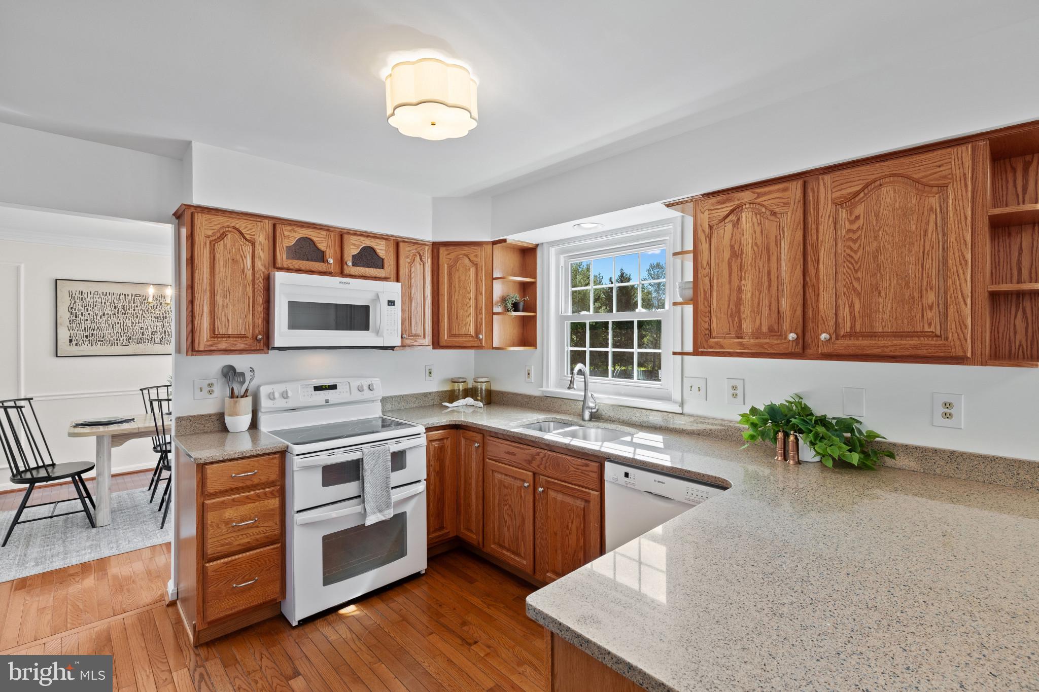 CARROLLTOWNE - Residential