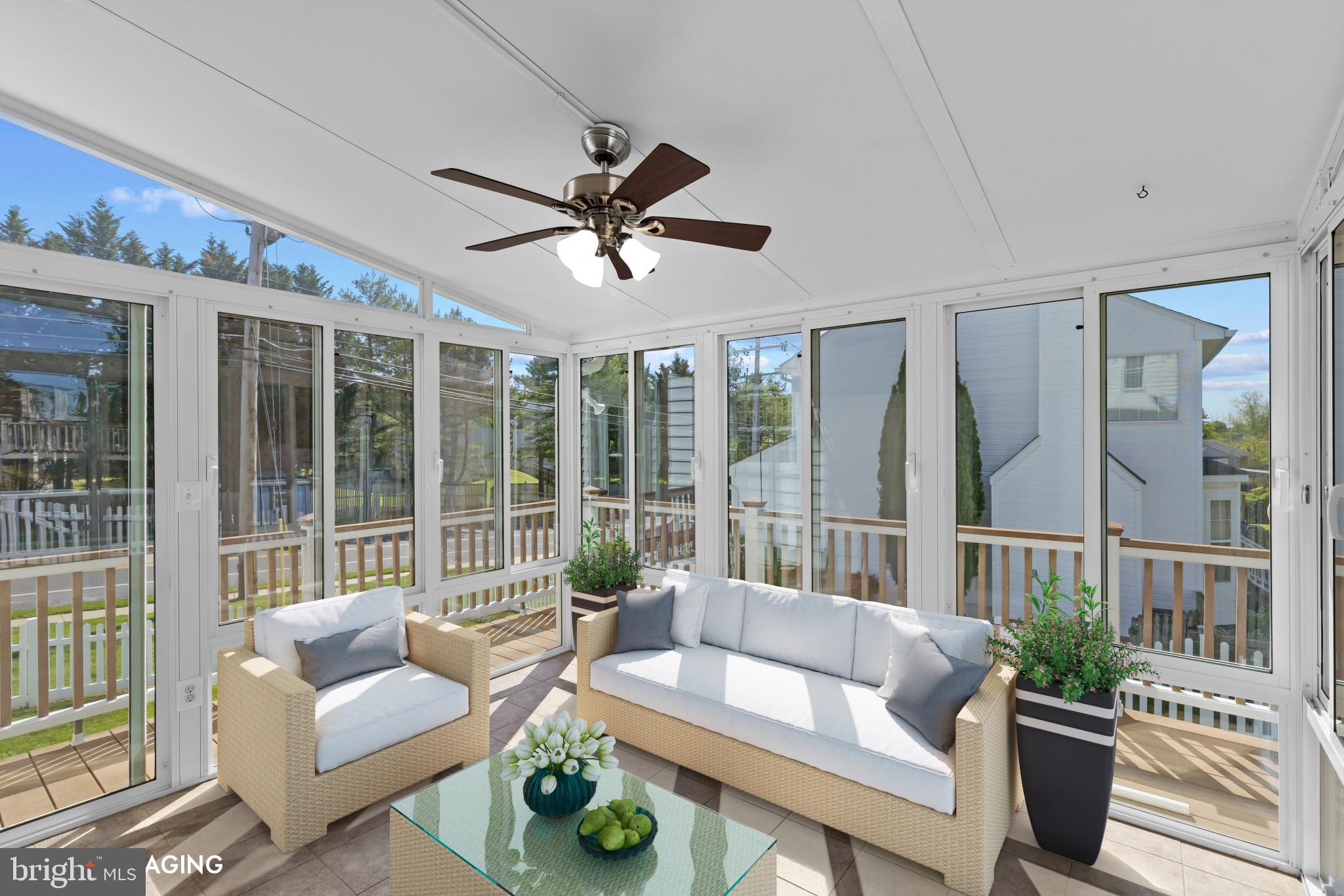 CARROLLTOWNE - Residential