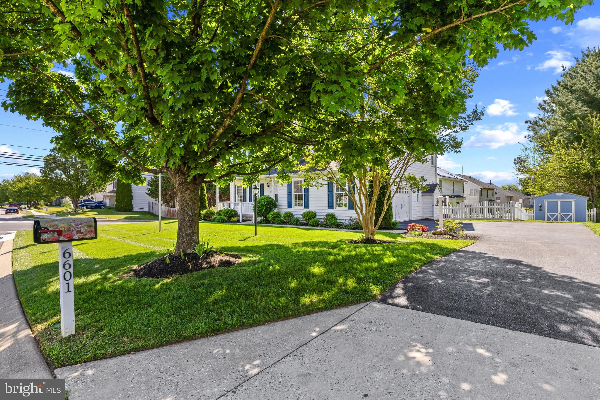 CARROLLTOWNE - Residential