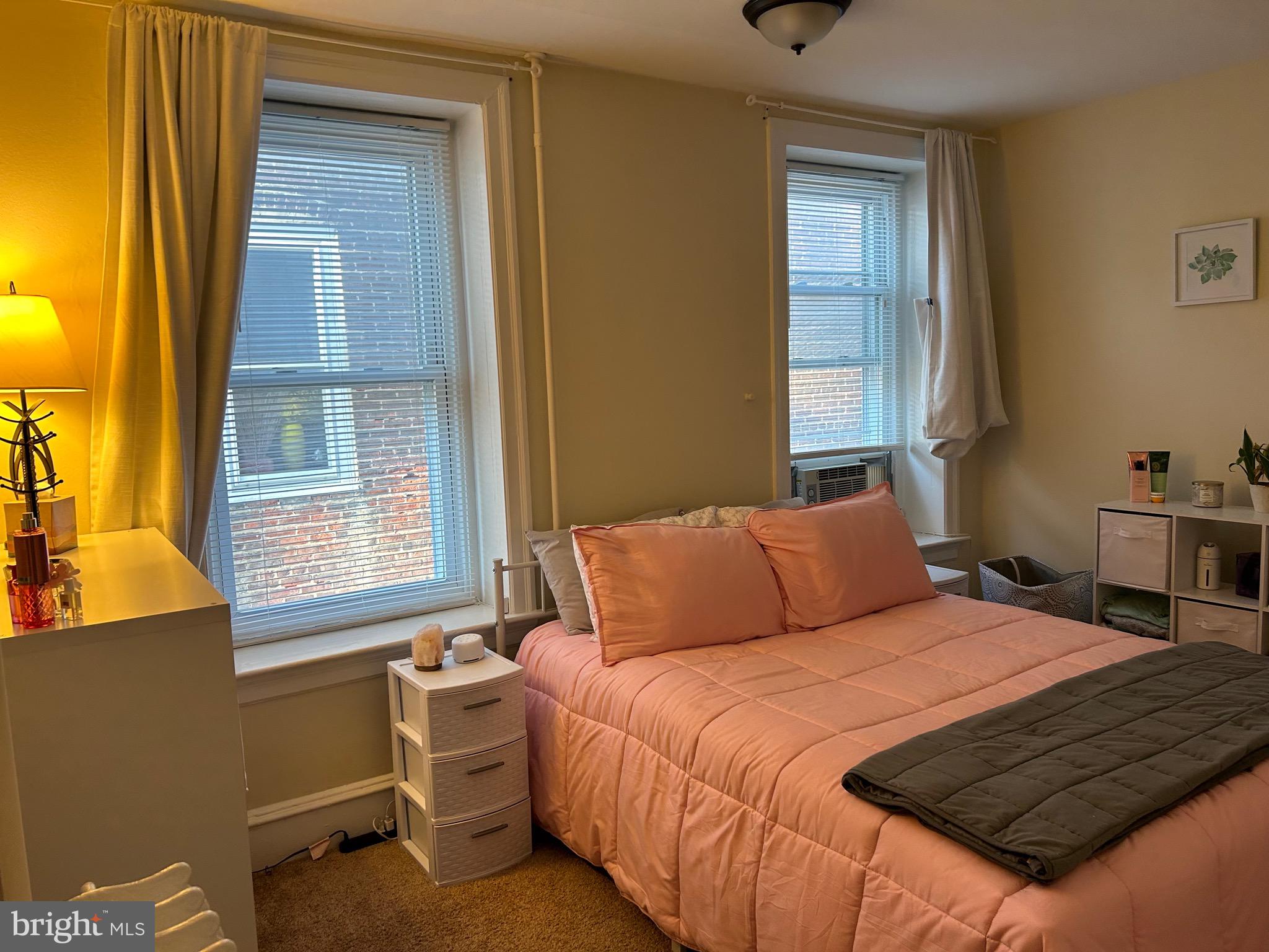 ROXBOROUGH - Residential Lease