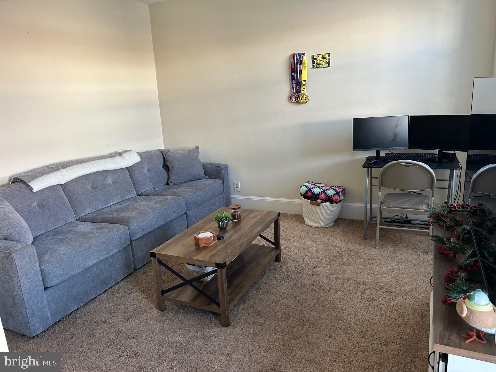 ROXBOROUGH - Residential Lease