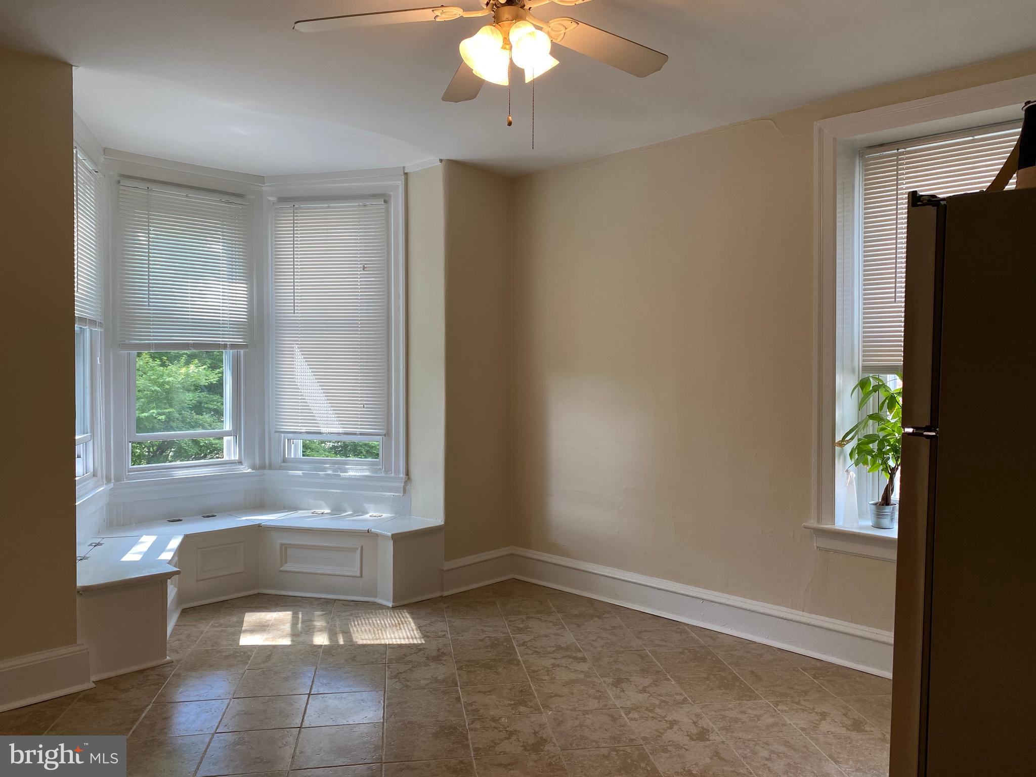 ROXBOROUGH - Residential Lease