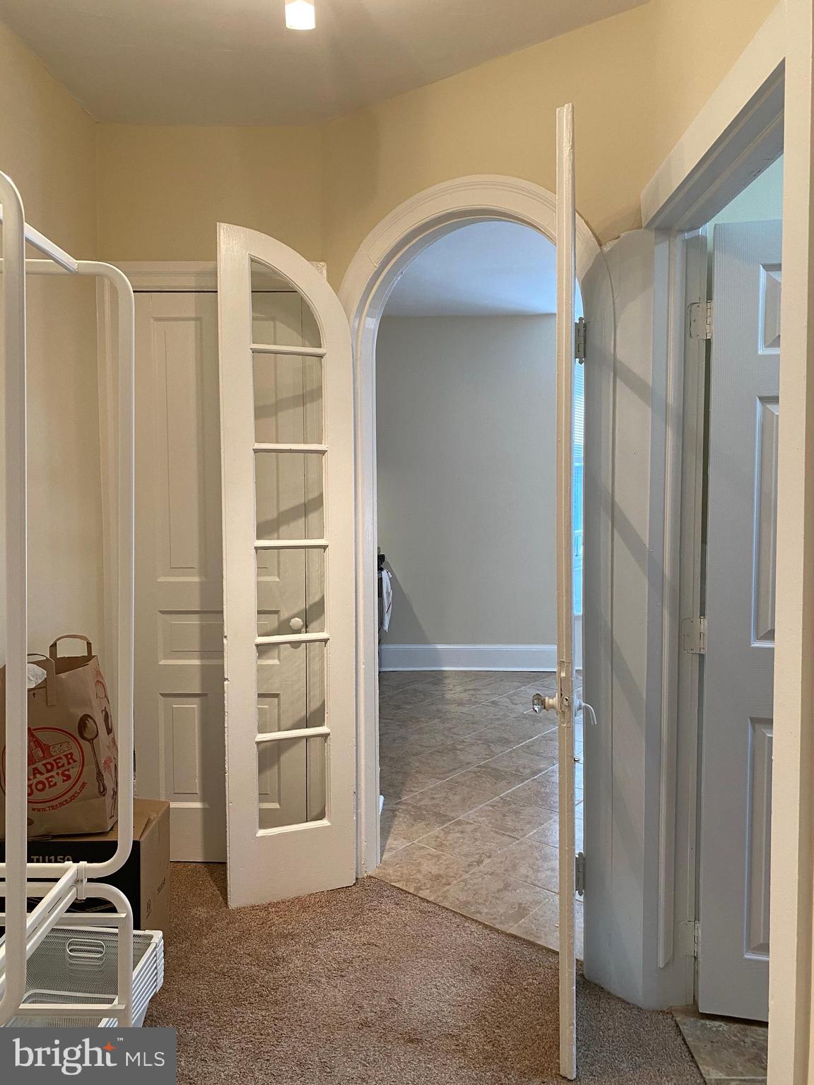 ROXBOROUGH - Residential Lease