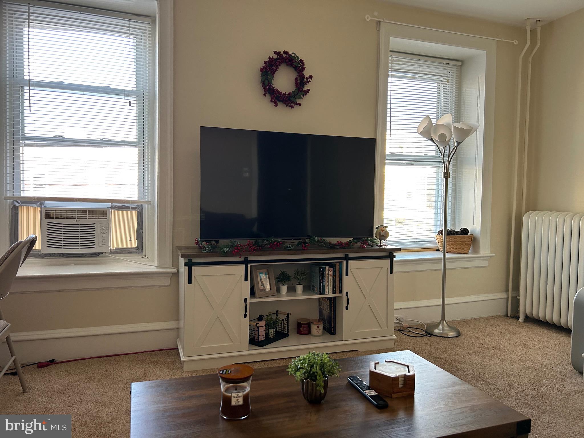 ROXBOROUGH - Residential Lease