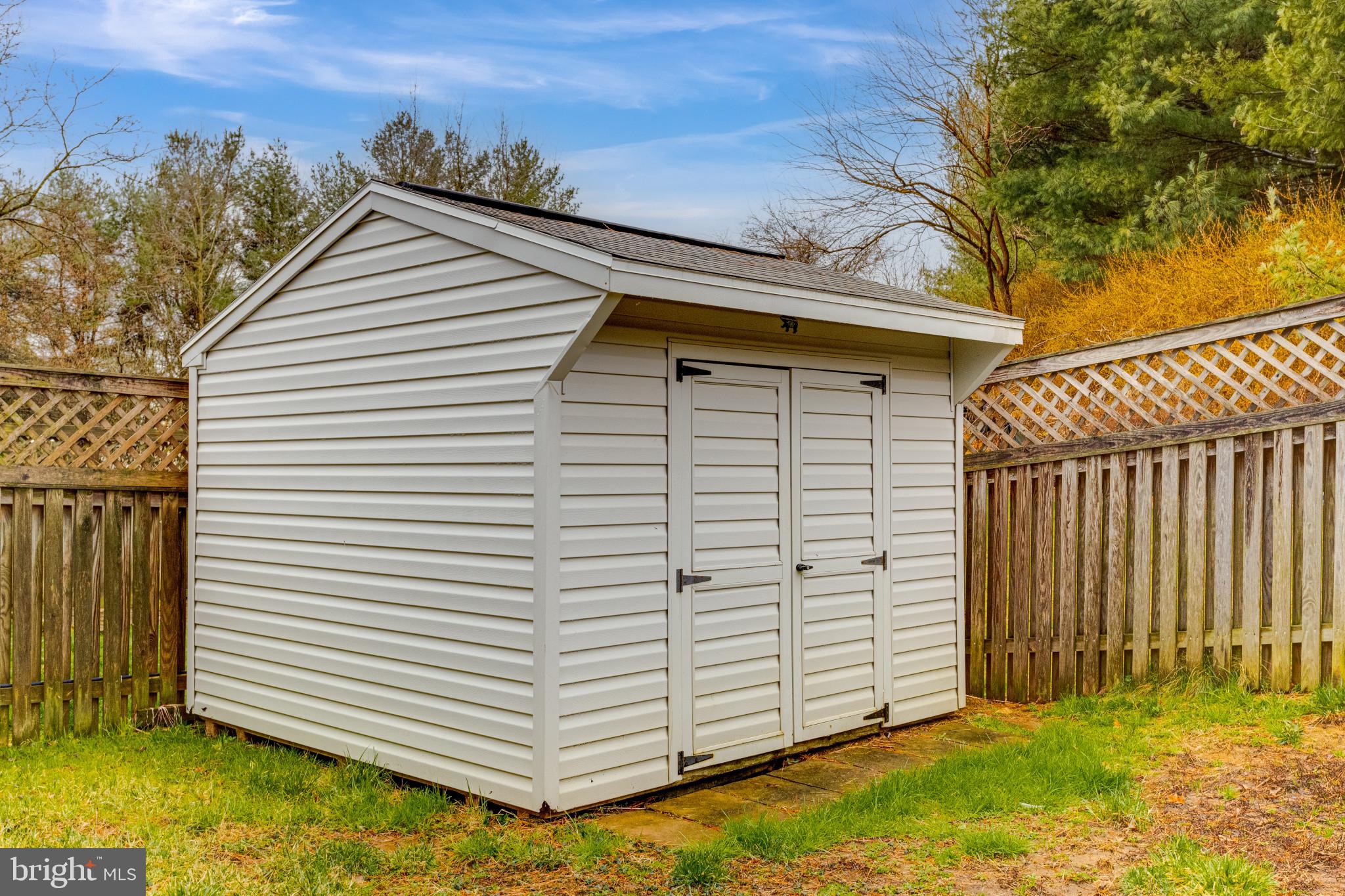 CONSTANT BRANCH - Residential