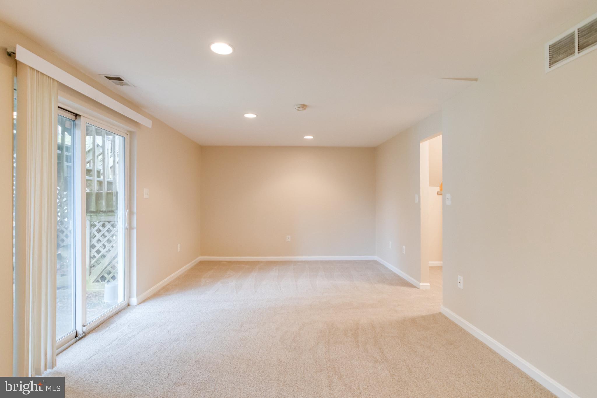 CONSTANT BRANCH - Residential