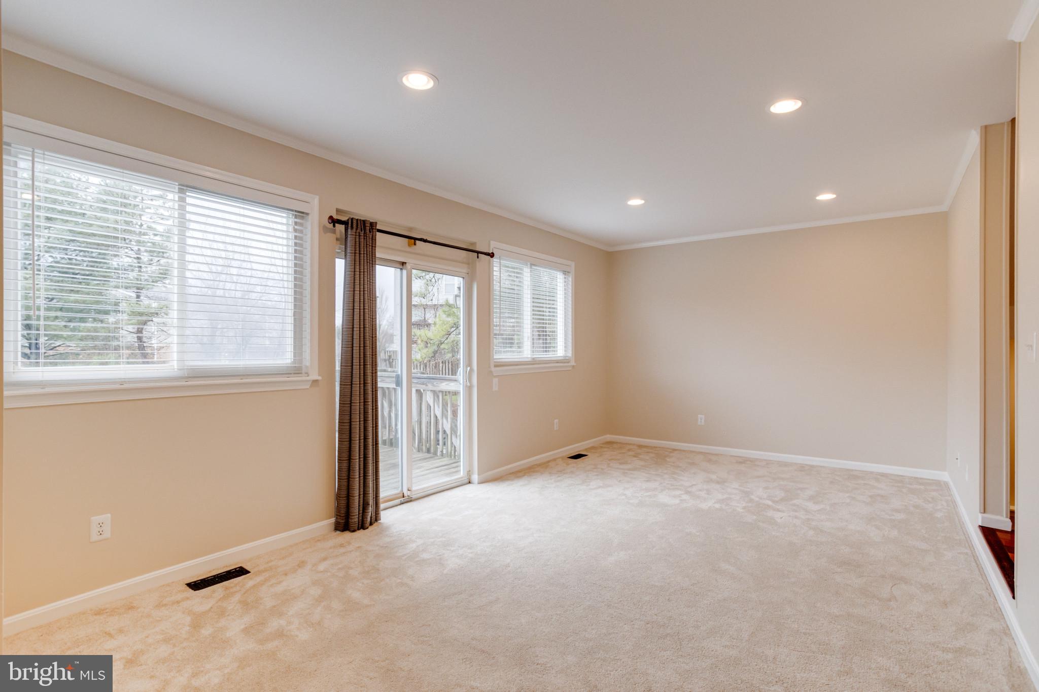 CONSTANT BRANCH - Residential