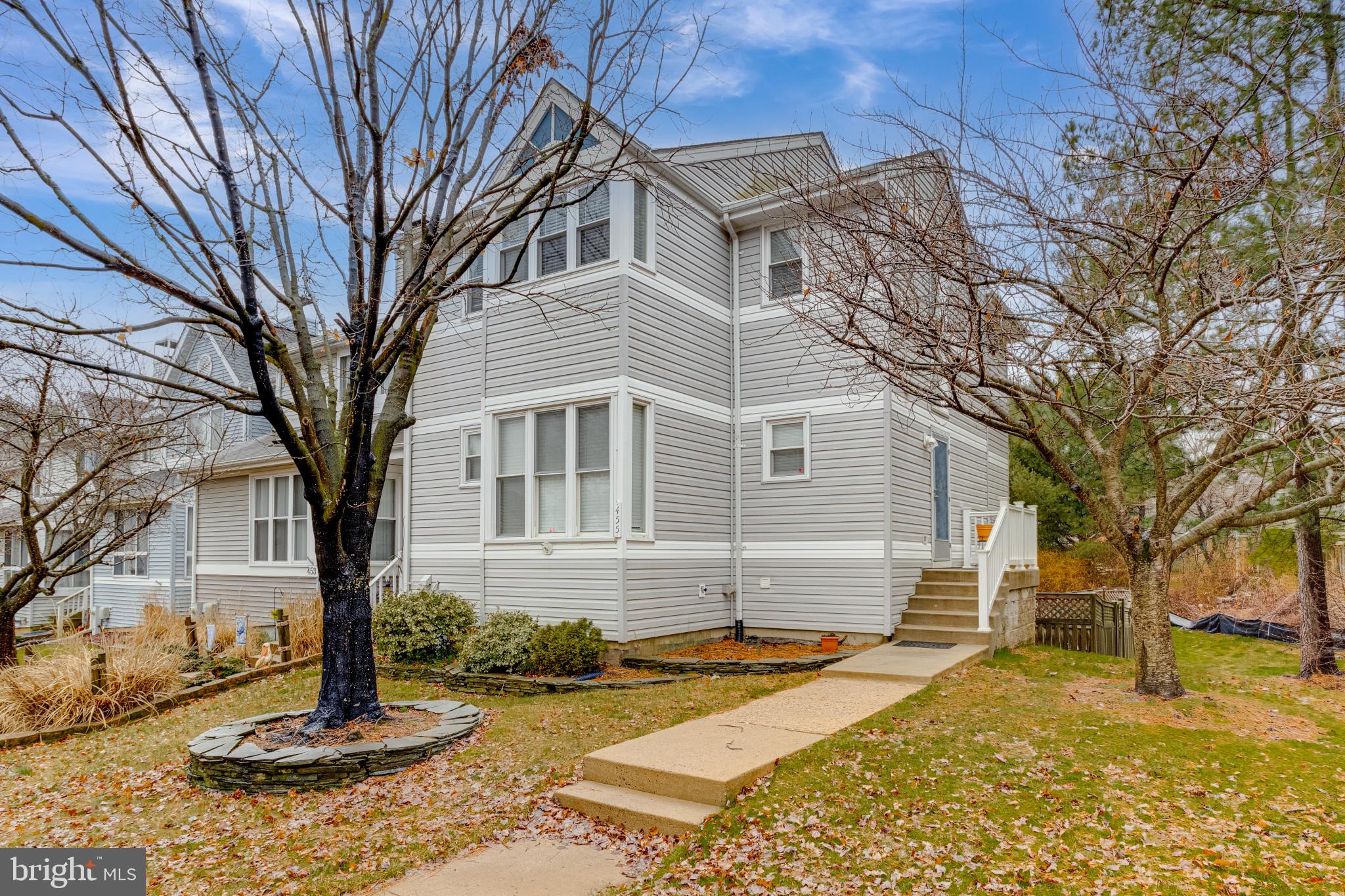 CONSTANT BRANCH - Residential