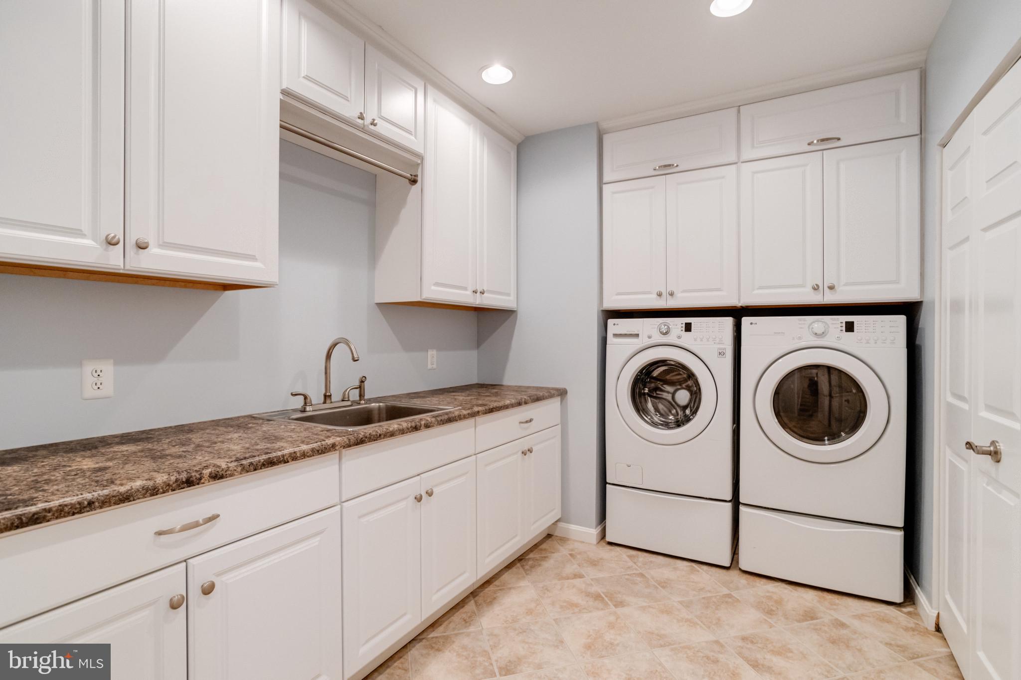 CONSTANT BRANCH - Residential