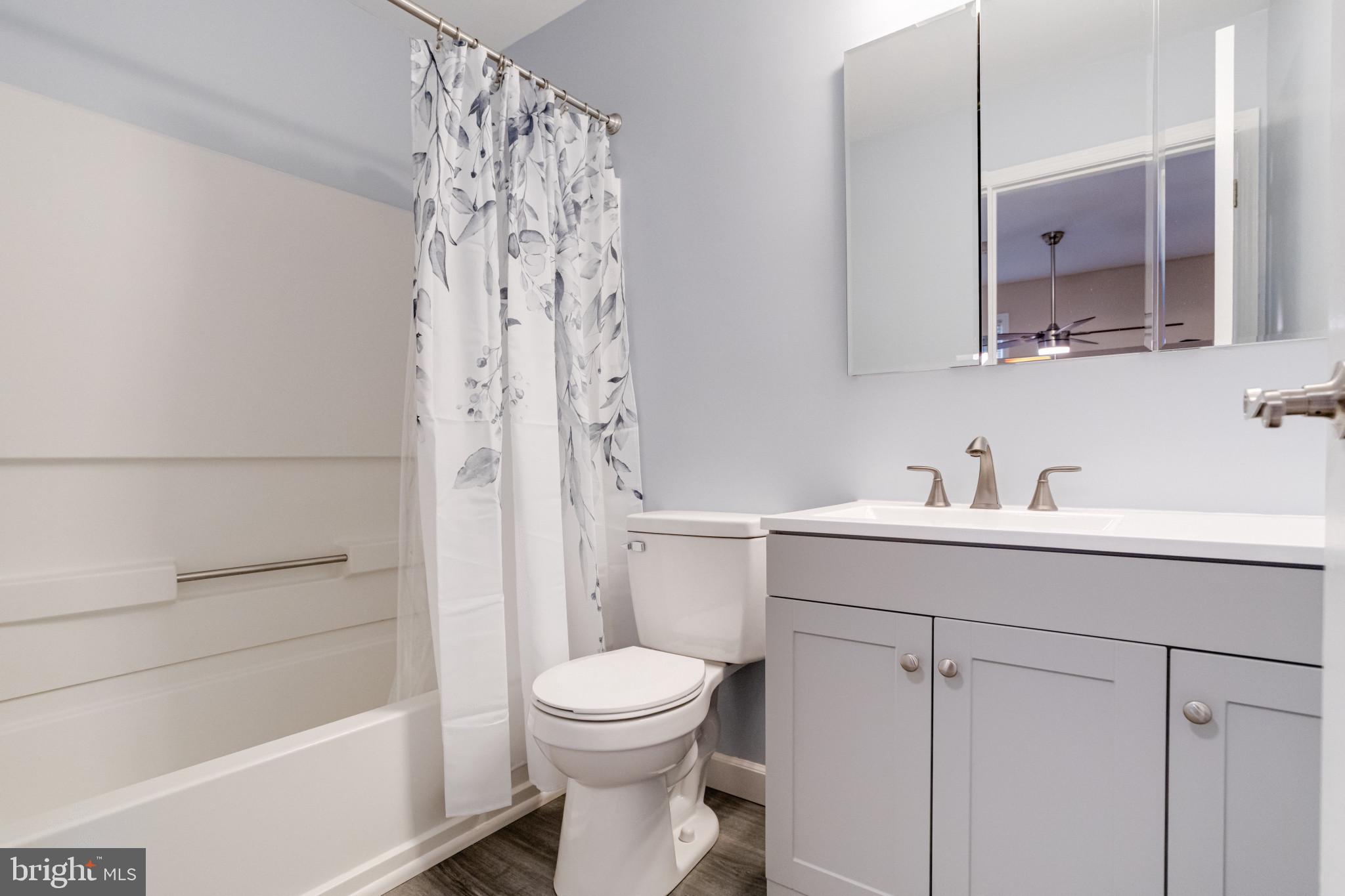 CONSTANT BRANCH - Residential