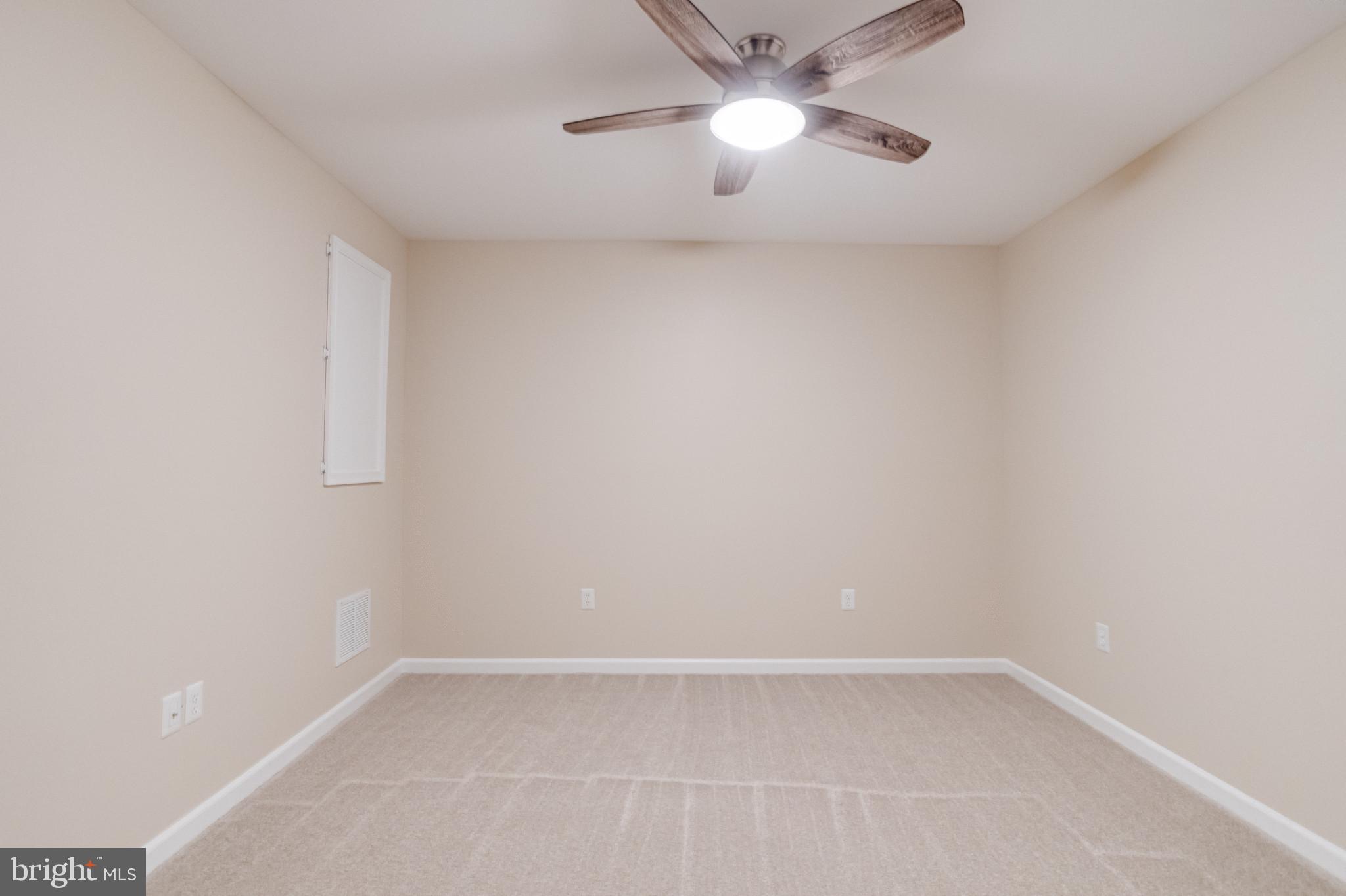 CONSTANT BRANCH - Residential