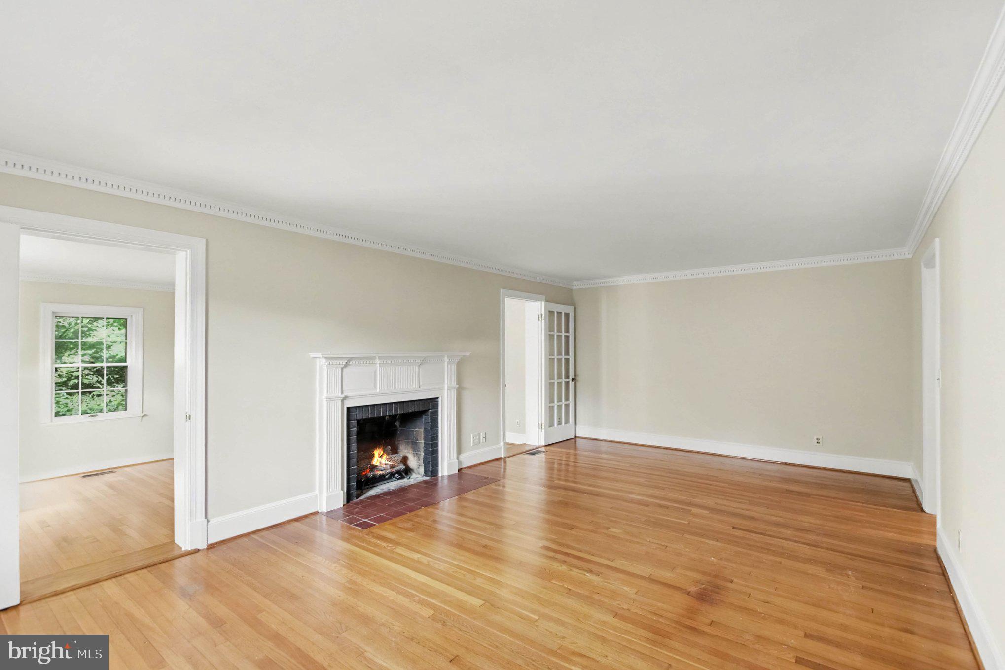 4145 WOODSIDE DRIVE