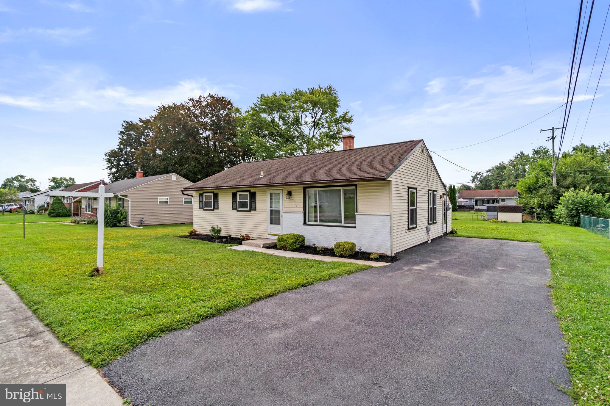 3818 OAKLEIGH DRIVE