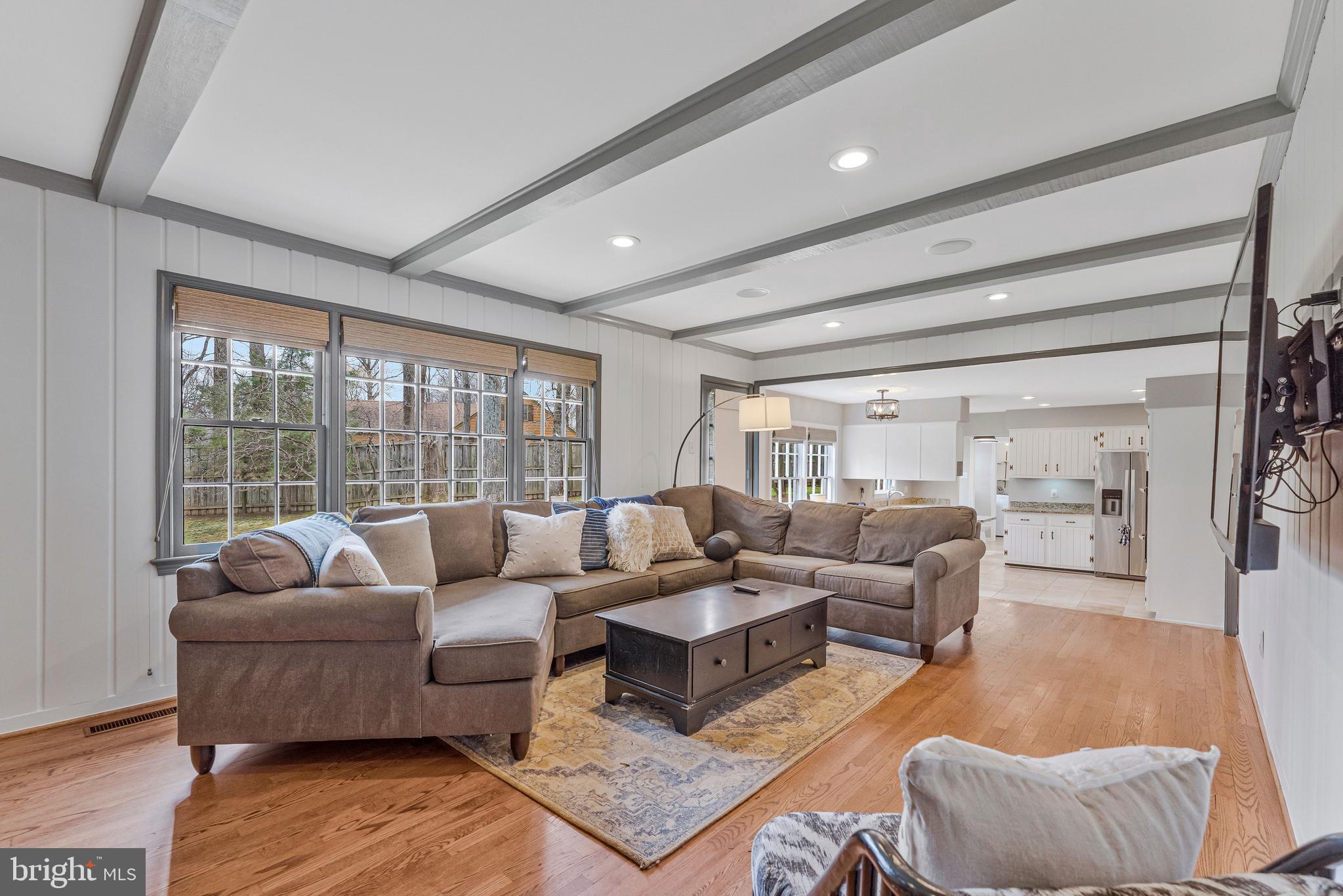 CAMELOT - Residential