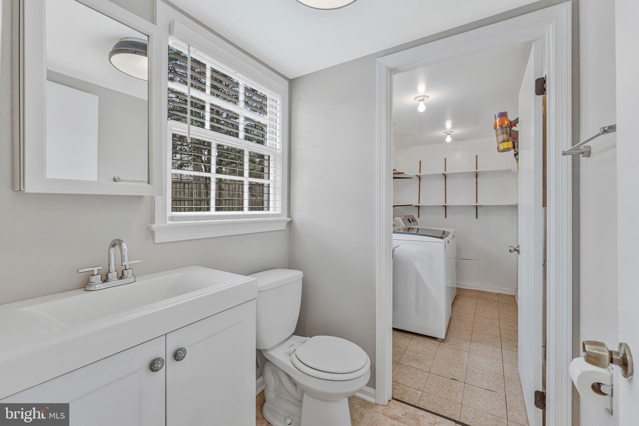 CAMELOT - Residential