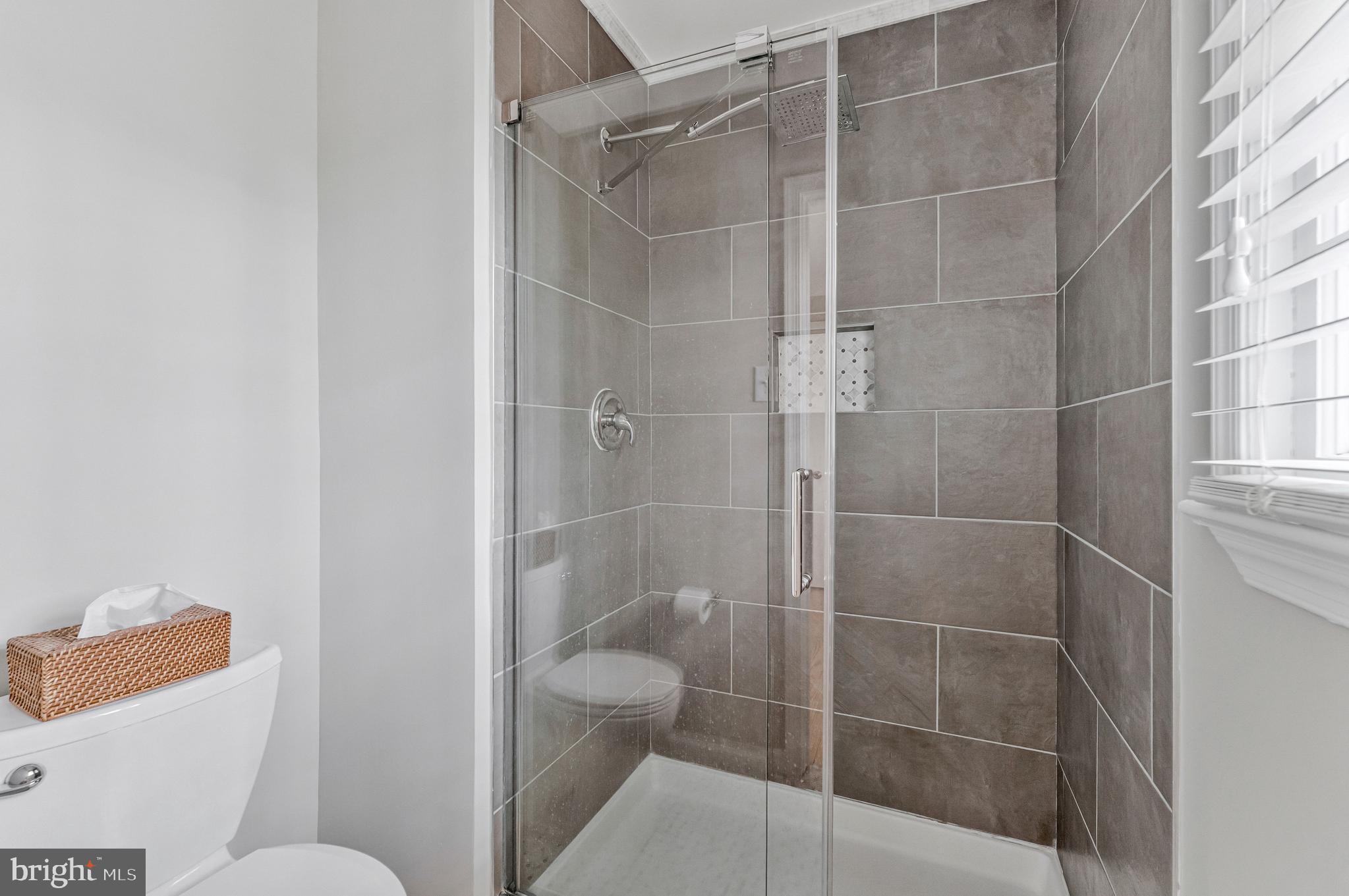 CAMELOT - Residential