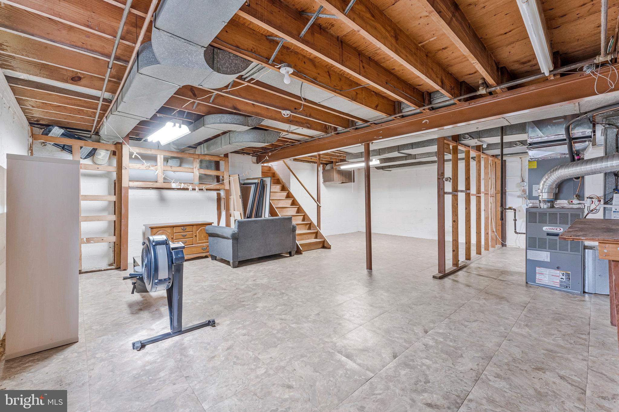 CAMELOT - Residential