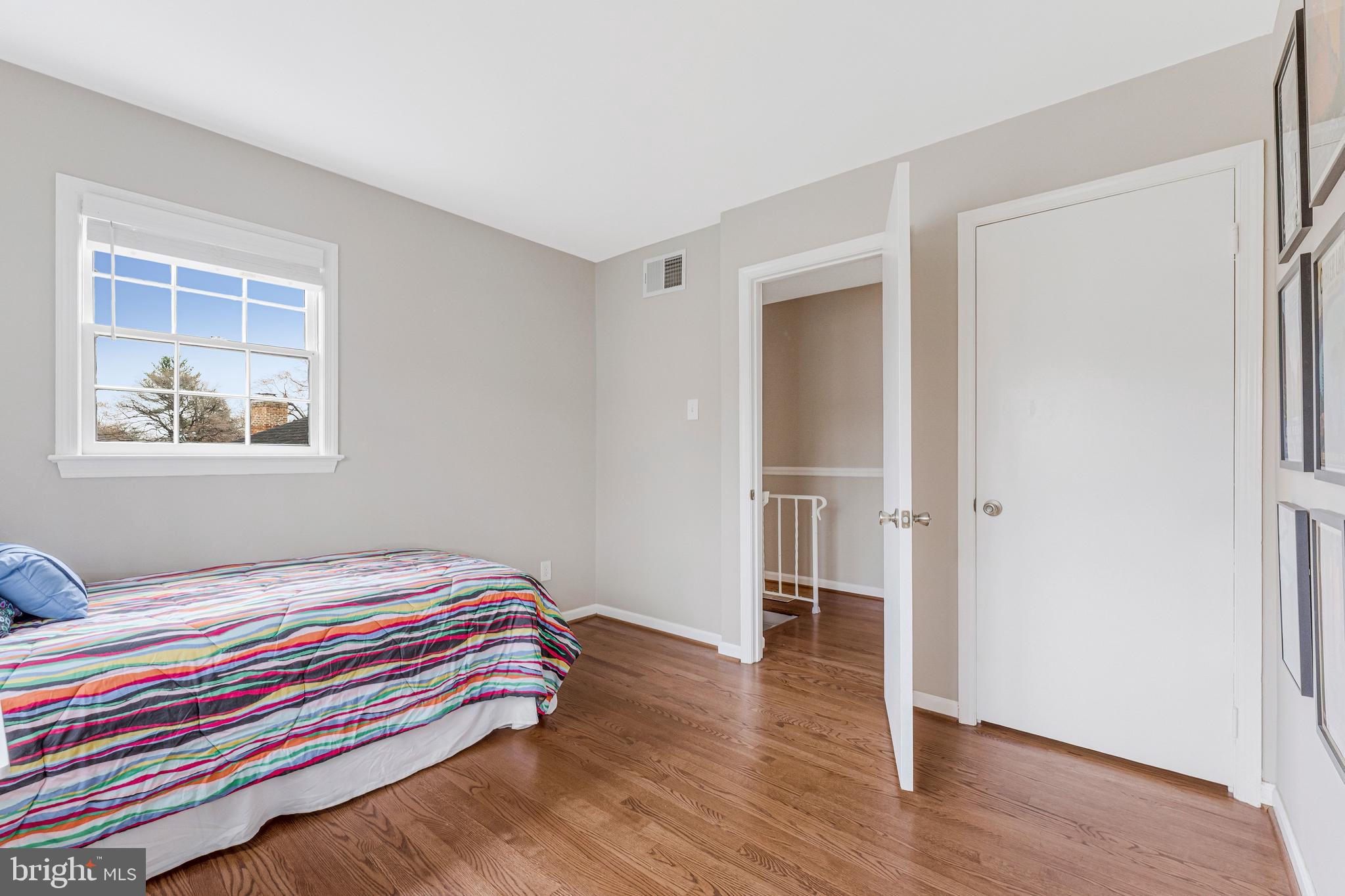 CAMELOT - Residential