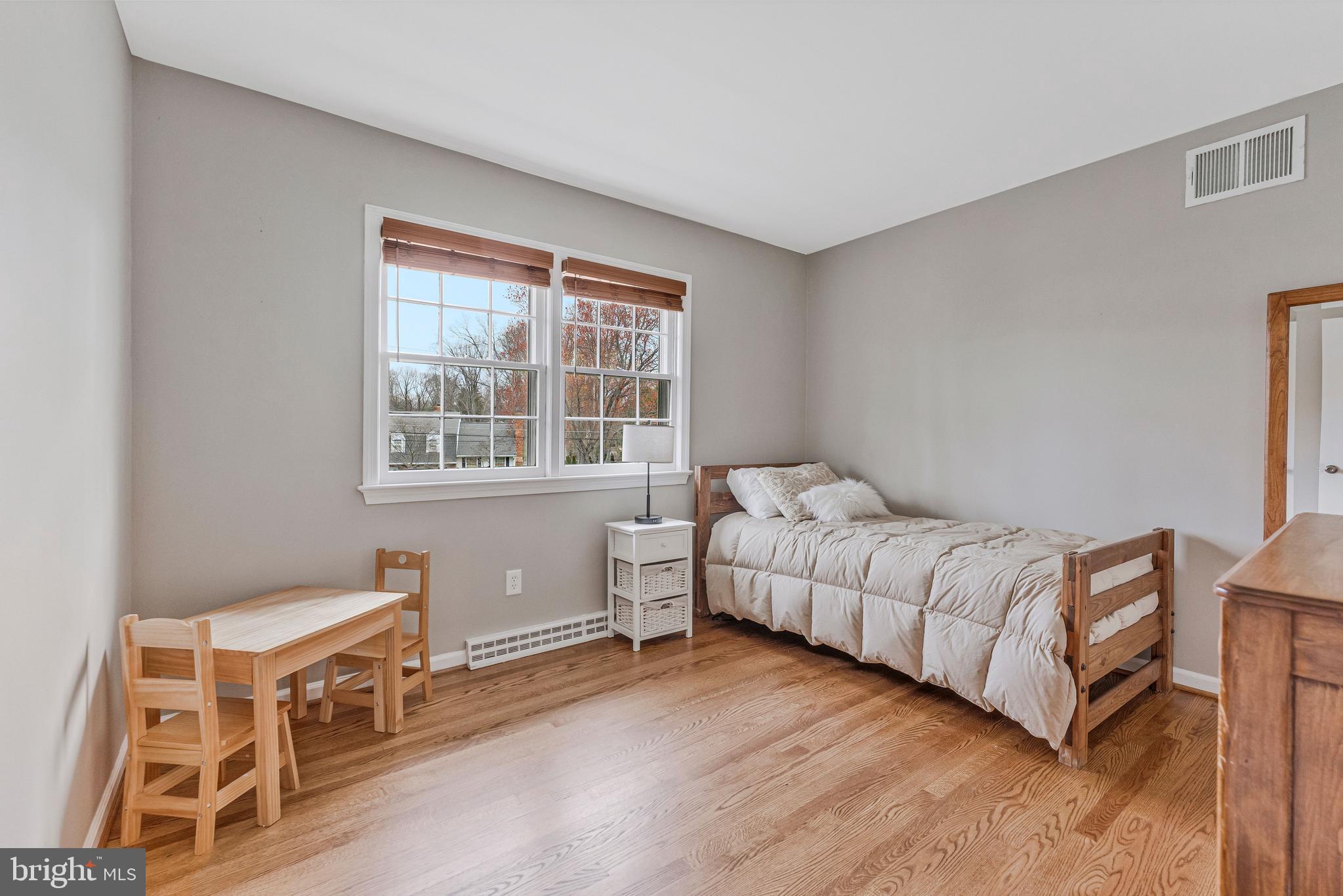 CAMELOT - Residential