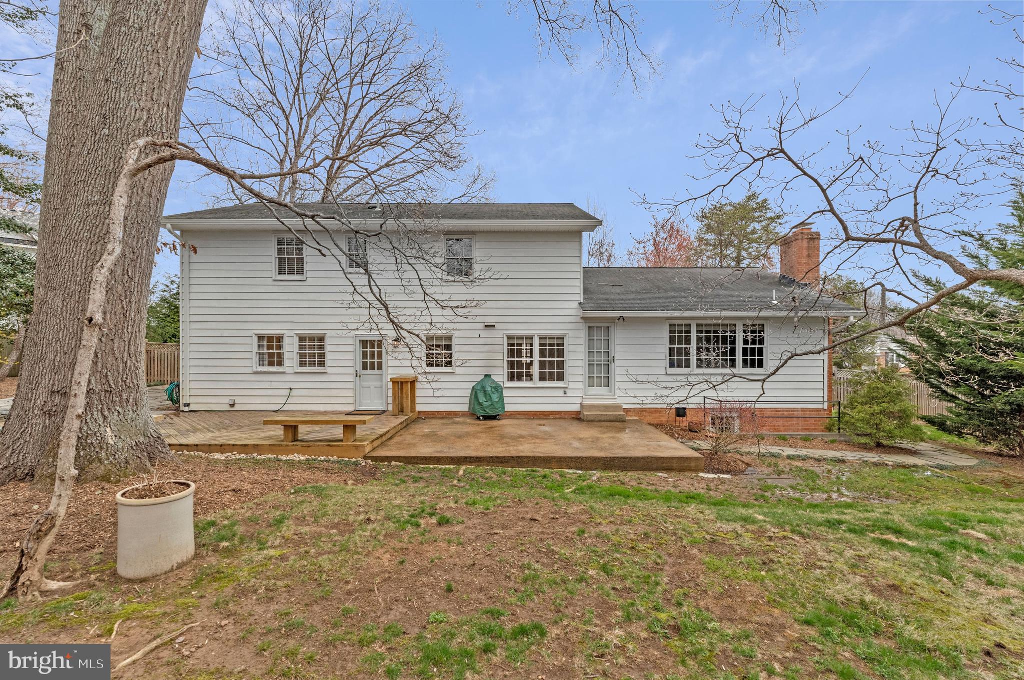 CAMELOT - Residential