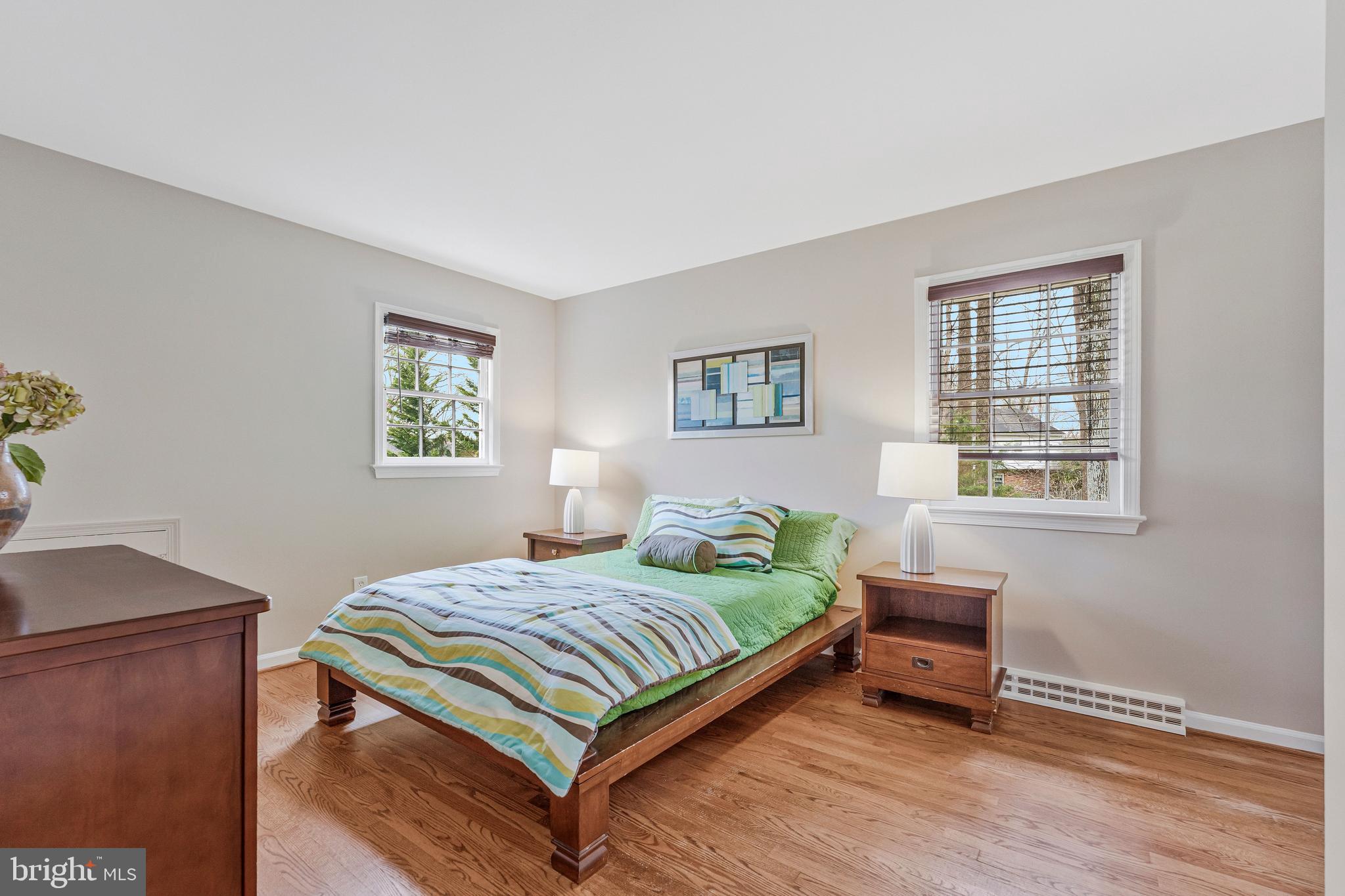 CAMELOT - Residential