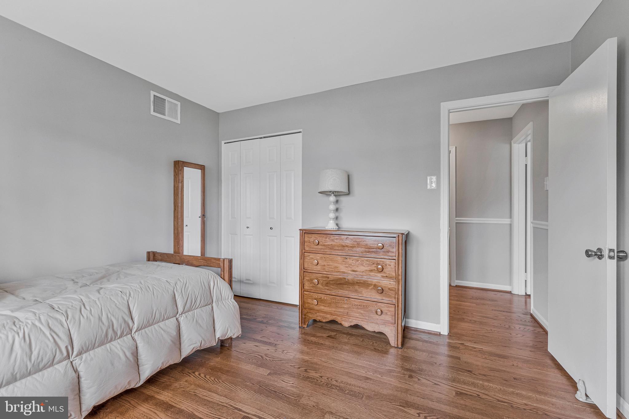 CAMELOT - Residential