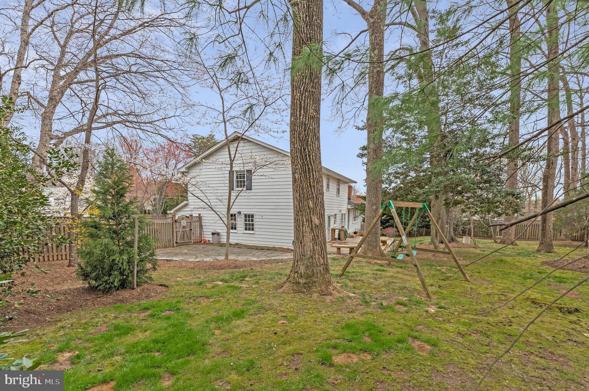 CAMELOT - Residential