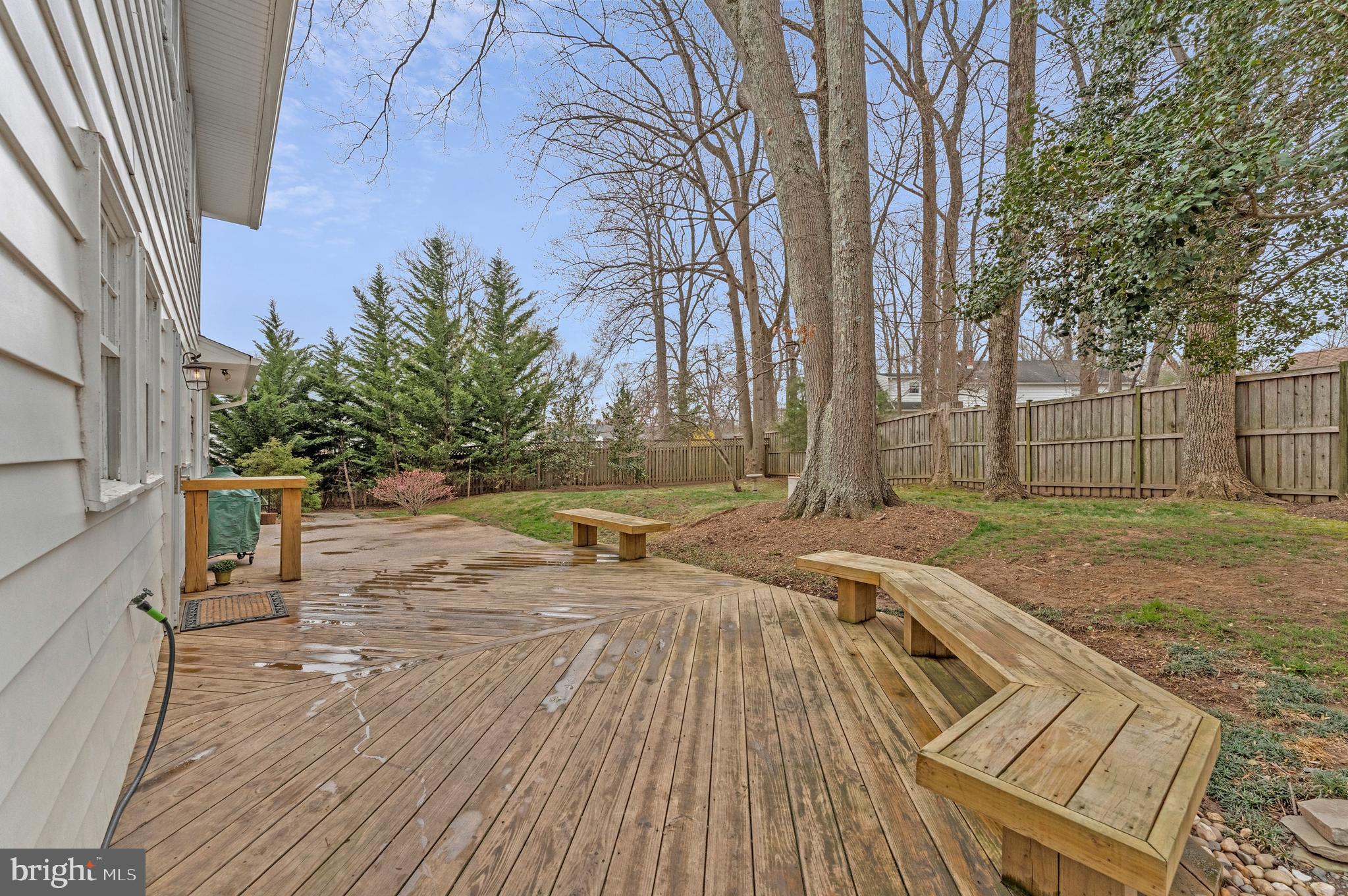 CAMELOT - Residential