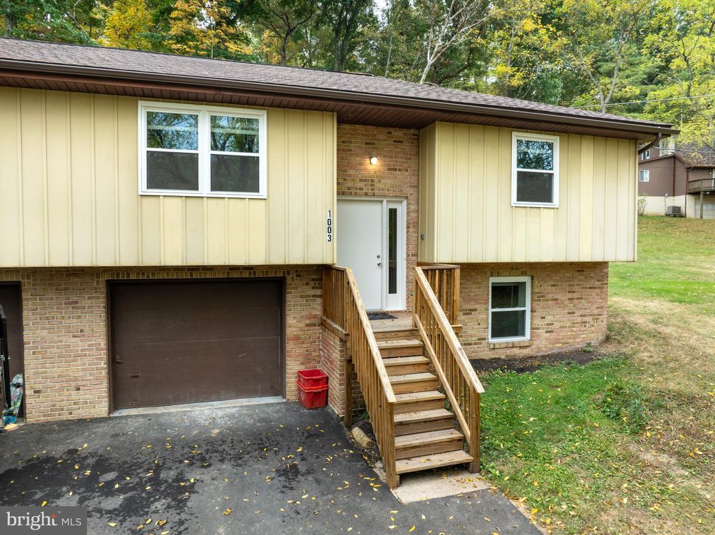 Photo of 1001 Ellman Lane, STATE COLLEGE, PA 16801 (MLS # PACE2517604)