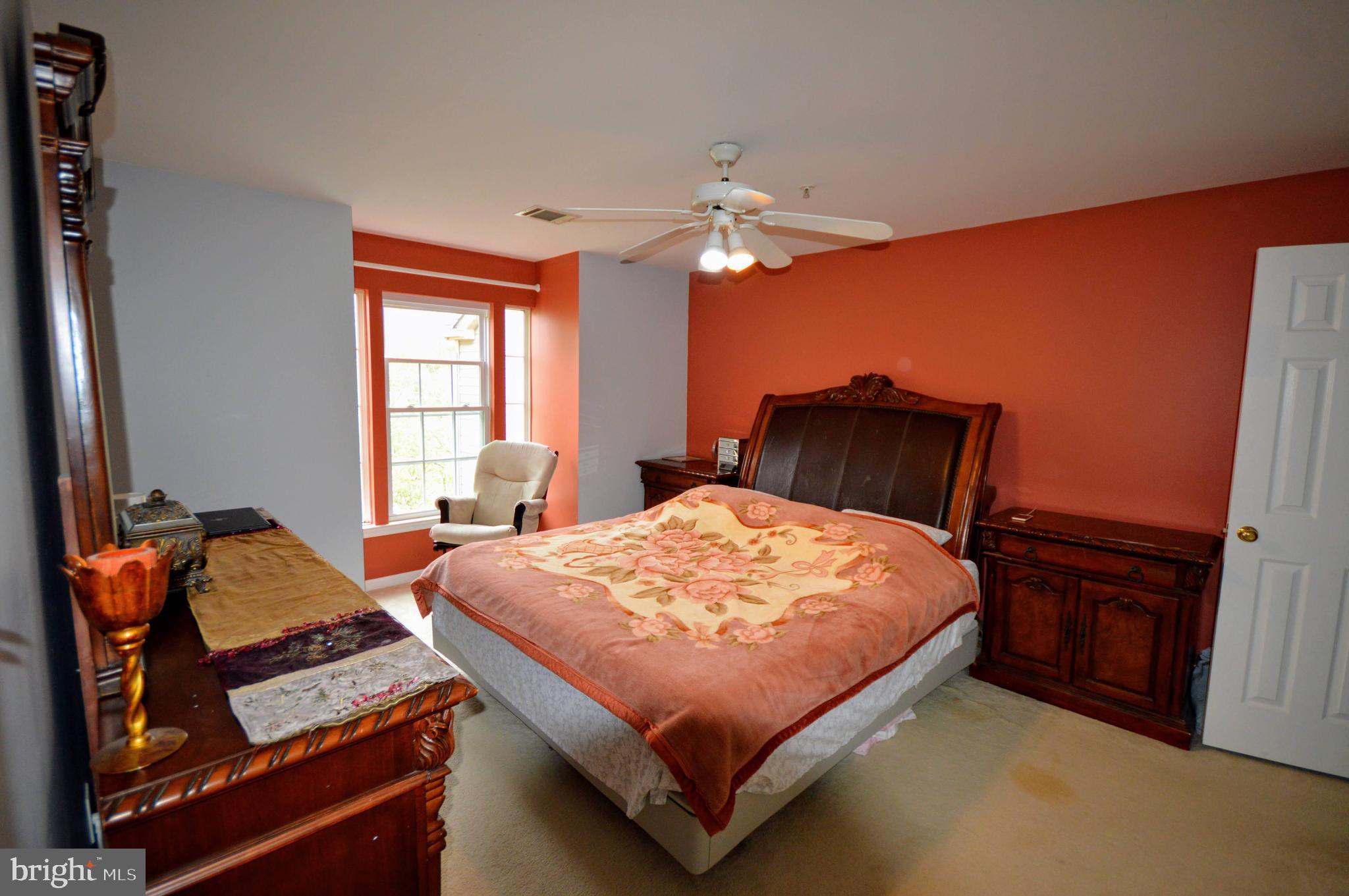 SENECA KNOLLS CODM - Residential Lease