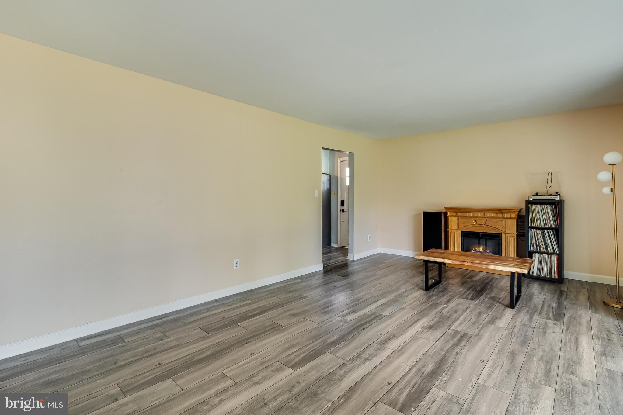 9429 OVERLOOK CIRCLE