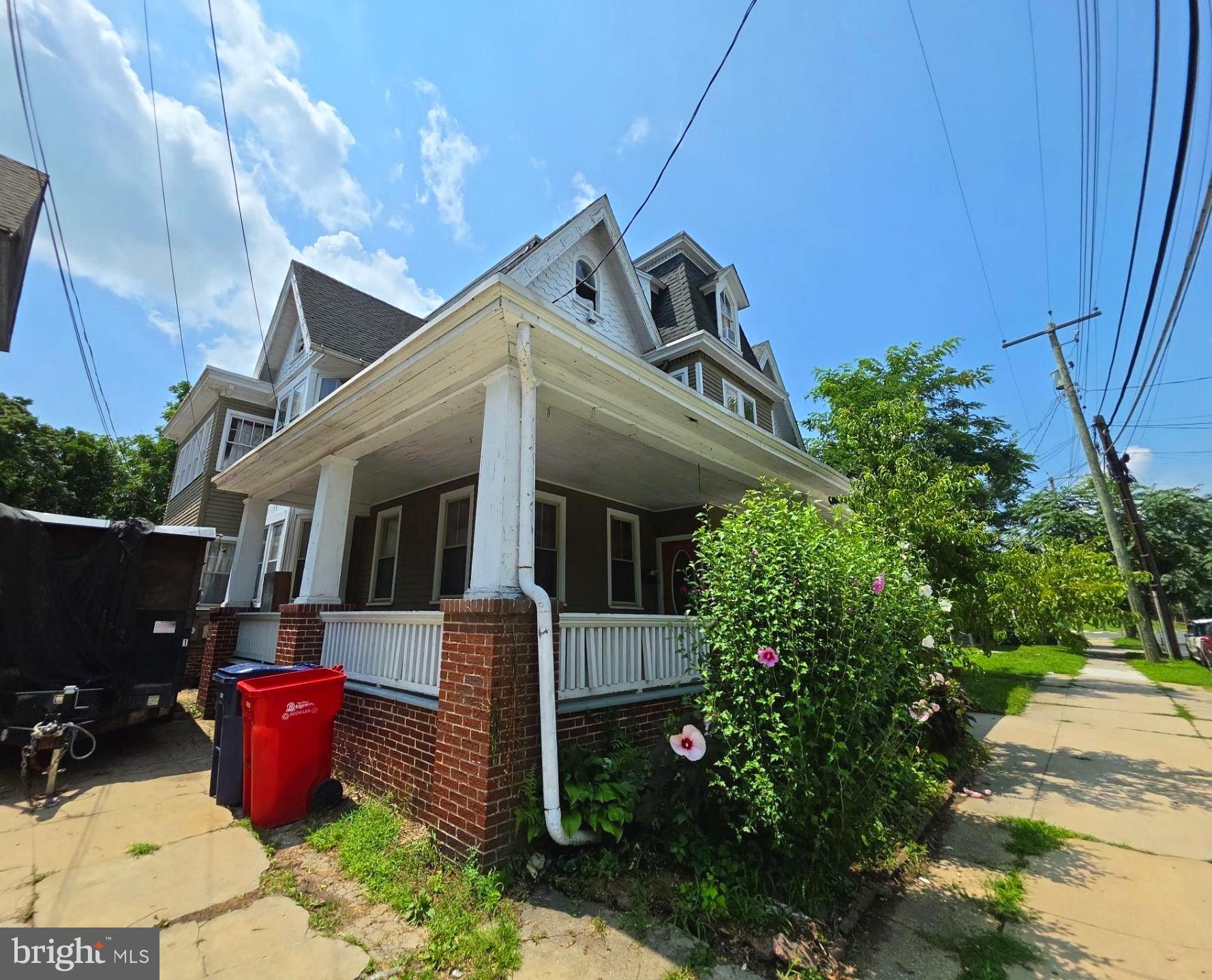 188 W COMMERCE STREET 190