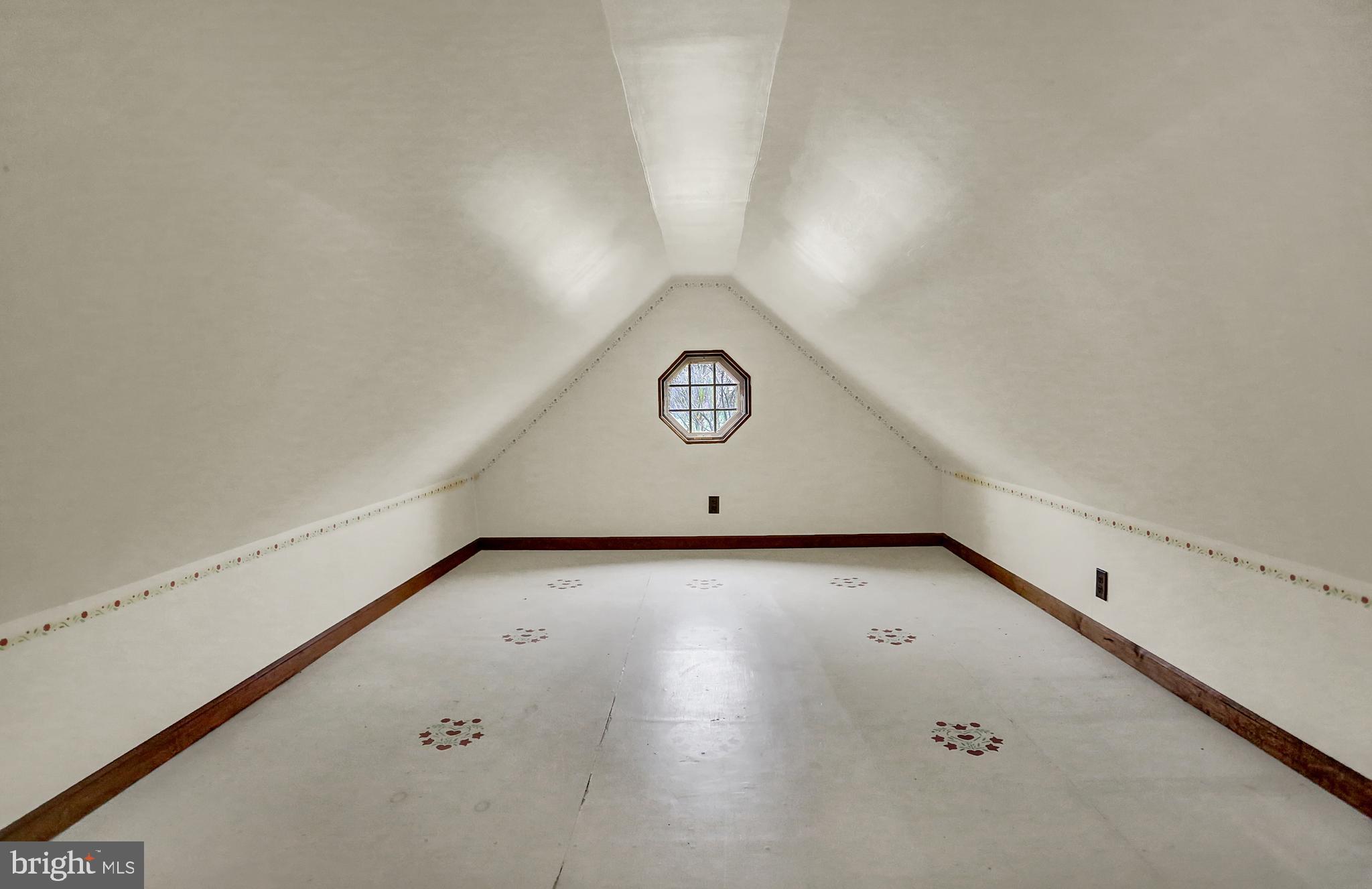 REISTERSTOWN - Residential