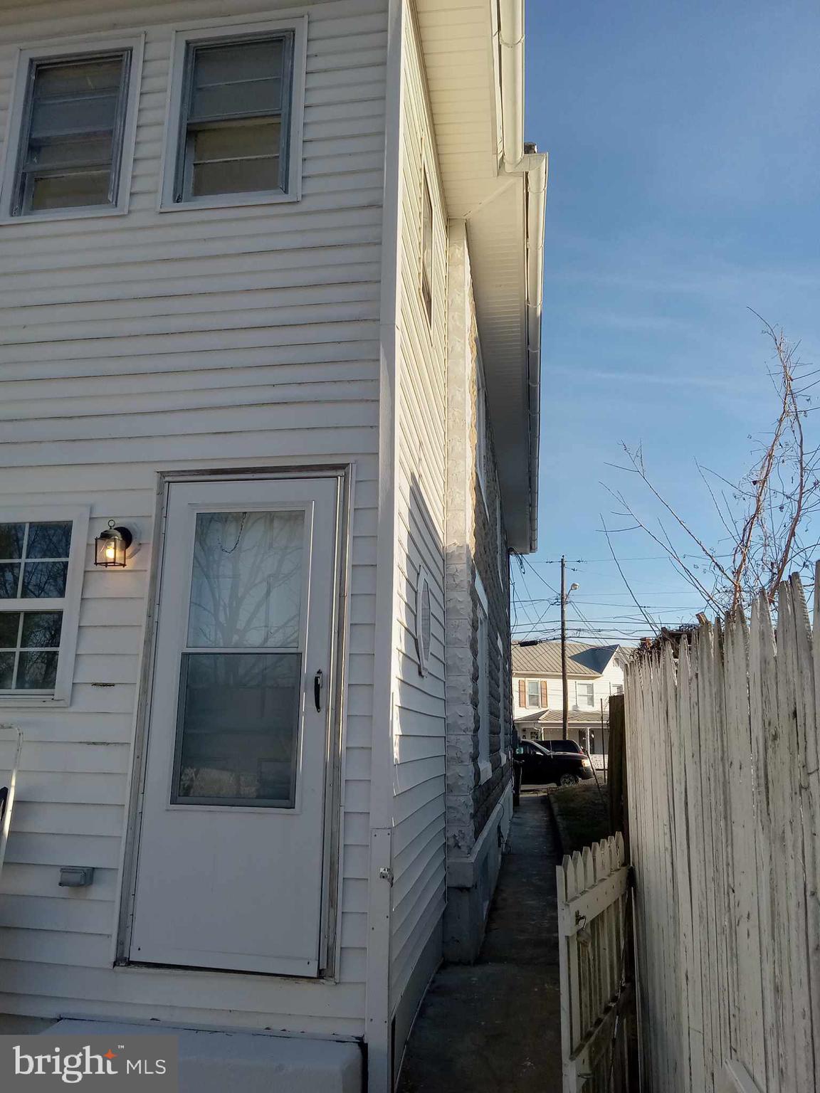 MARTINSBURG CITY - Residential