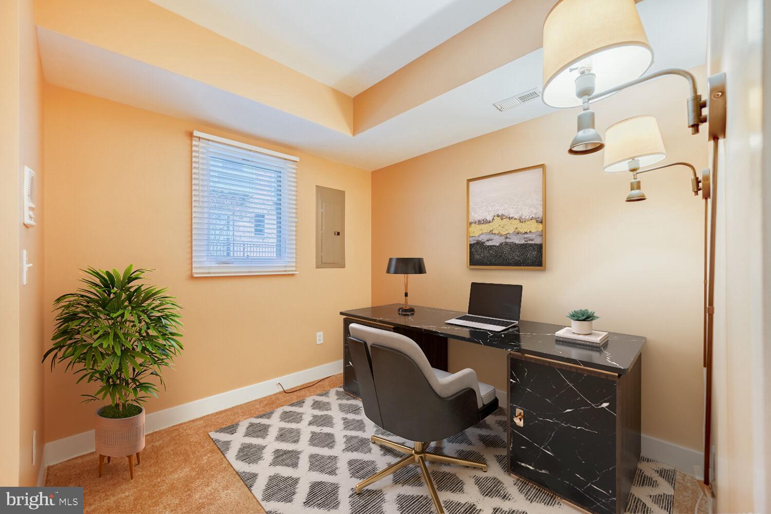 LOMBARD COURT - Residential