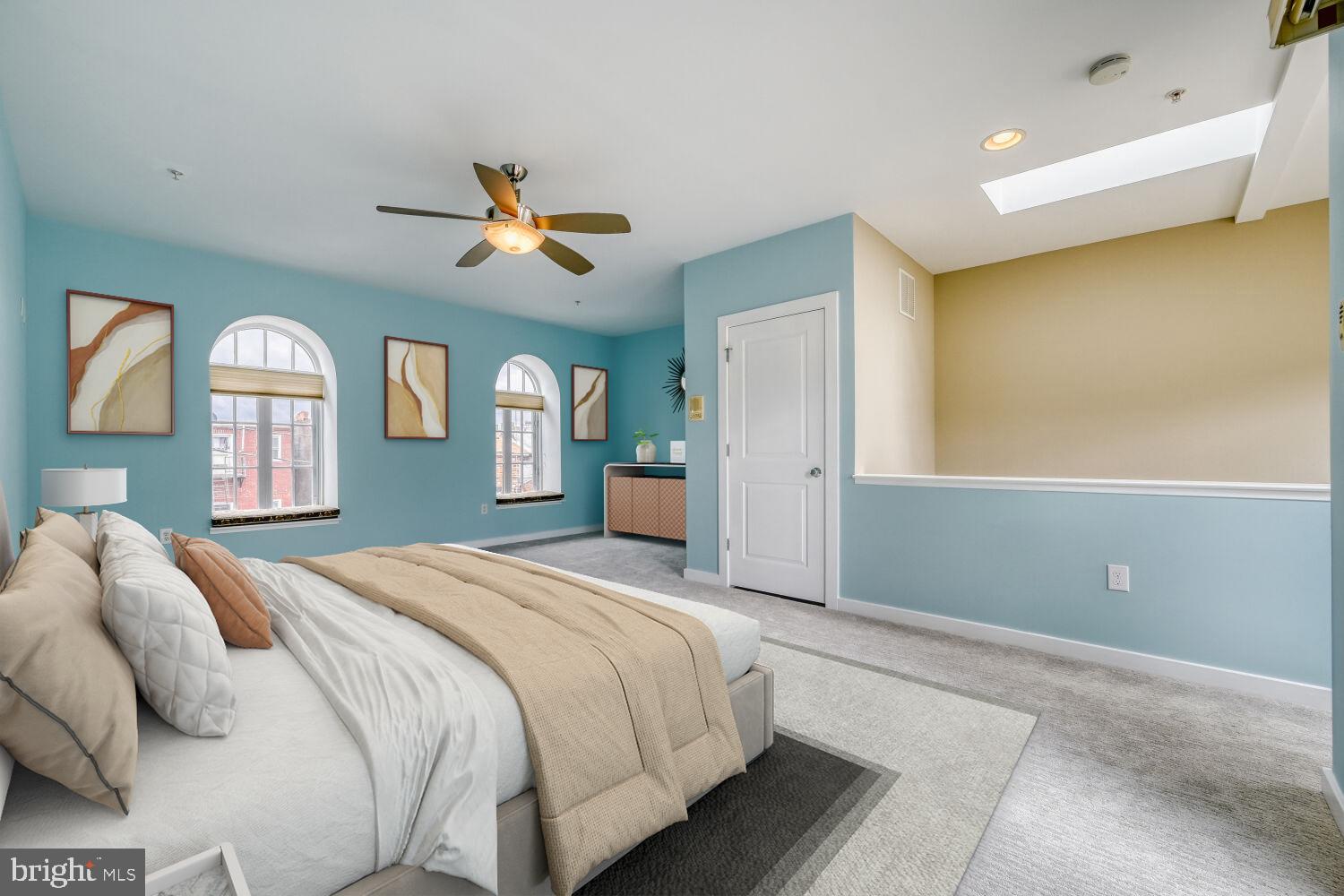 LOMBARD COURT - Residential