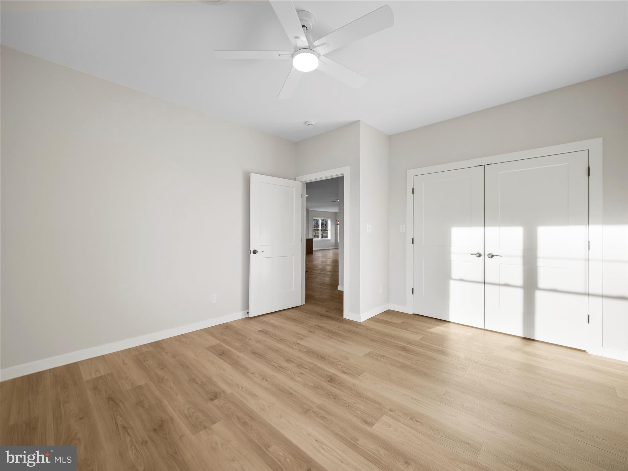 MEADOWBROOK - Residential