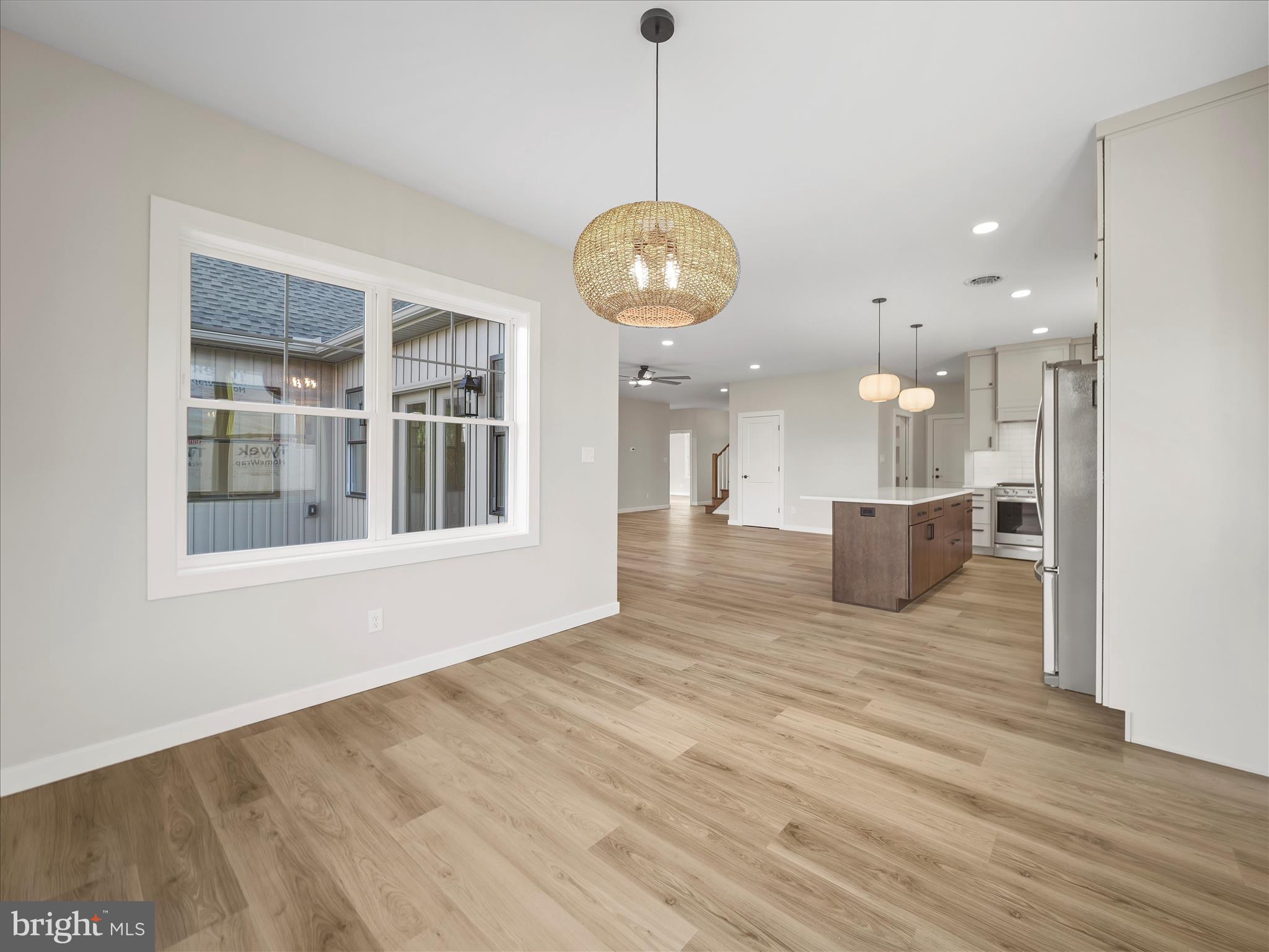 MEADOWBROOK - Residential