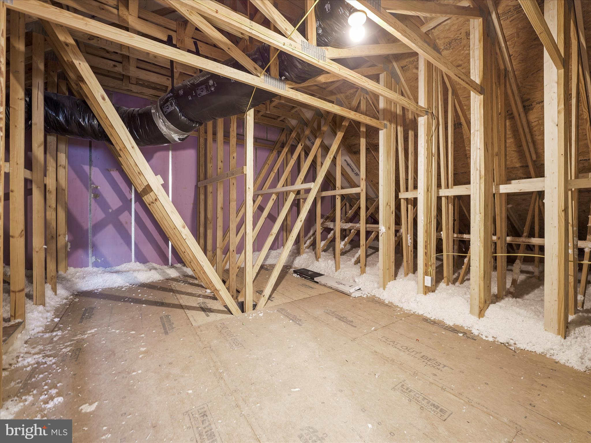 MEADOWBROOK - Residential