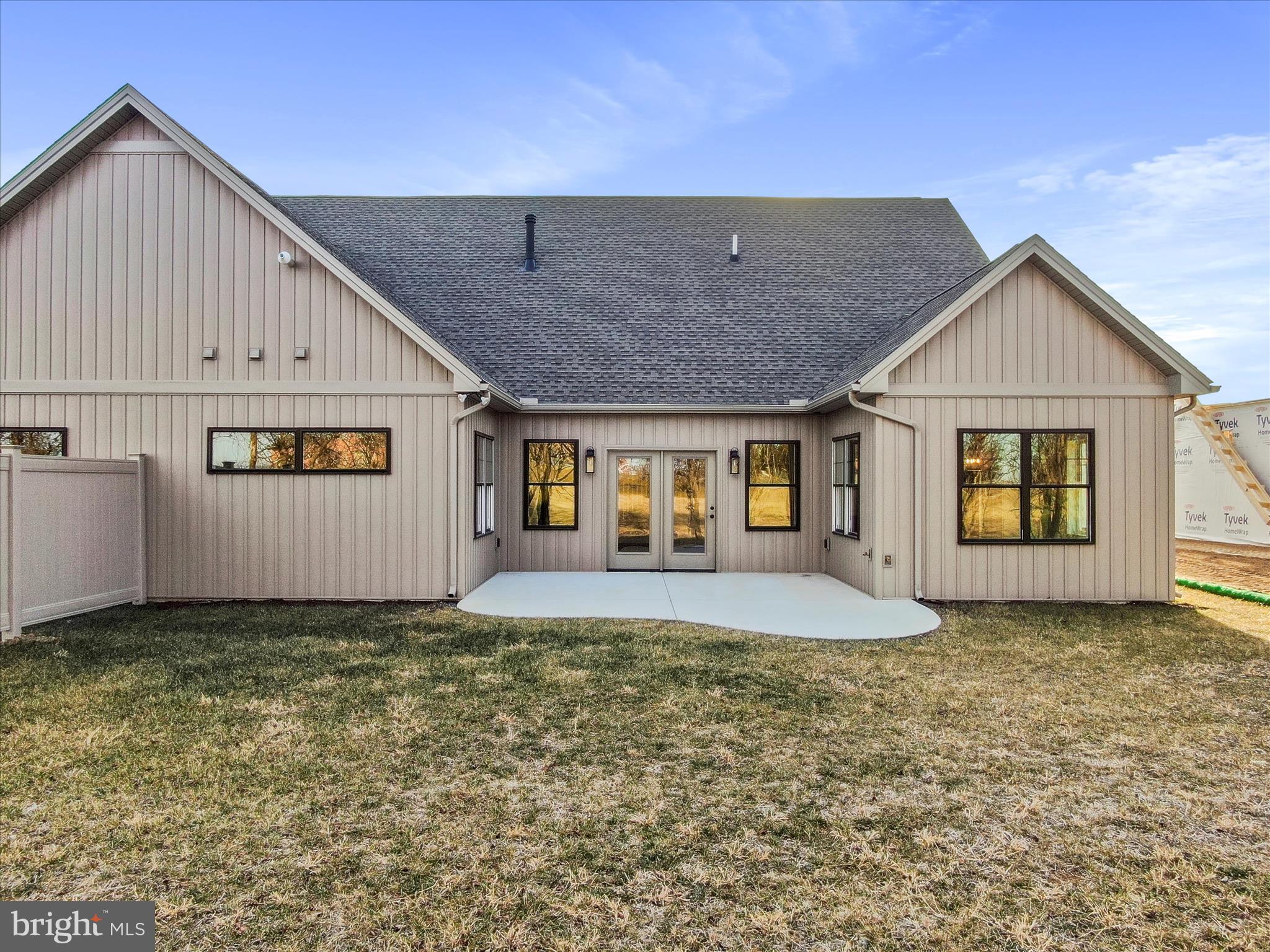 MEADOWBROOK - Residential