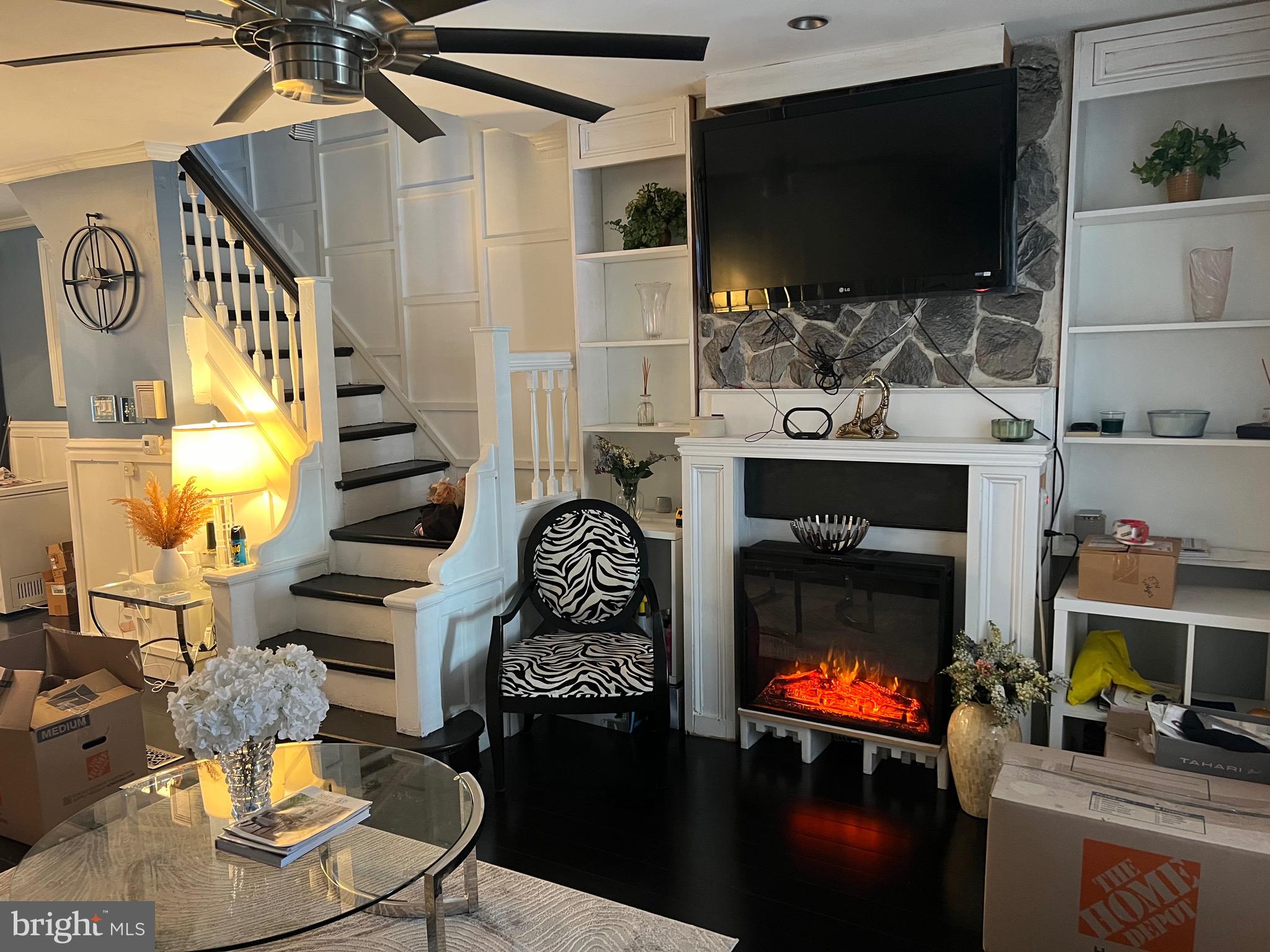 COBBS CREEK - Residential