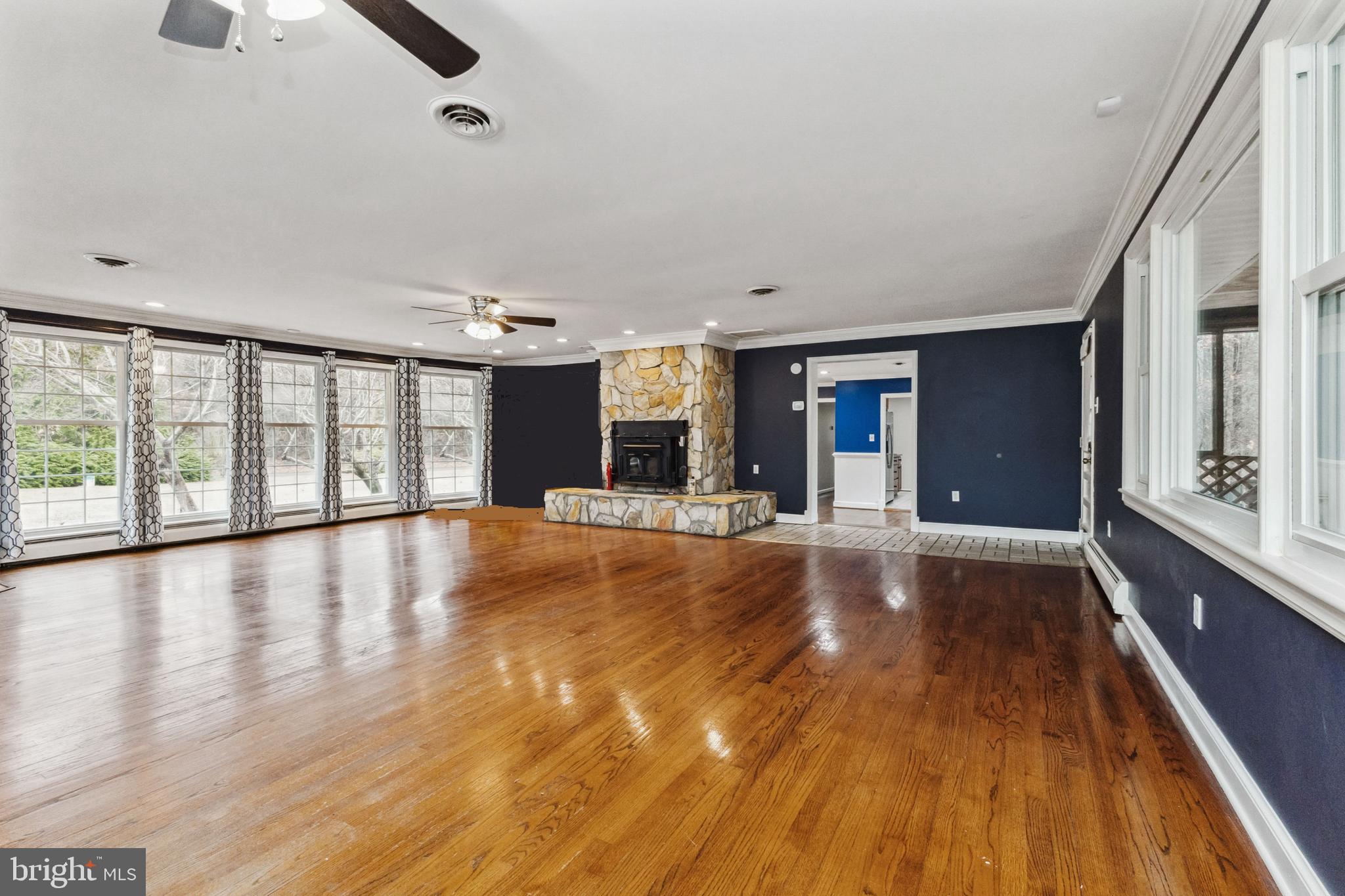 MANDLEY SUB - Residential