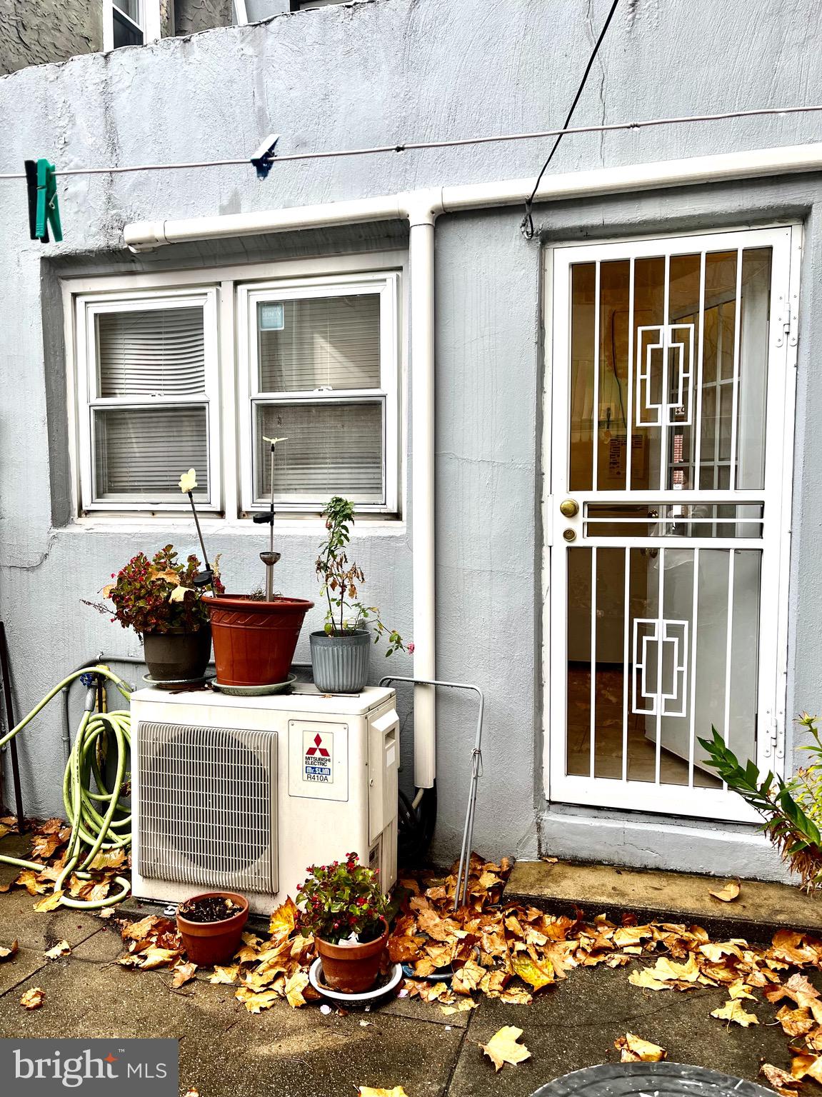 DICKINSON NARROWS - Residential